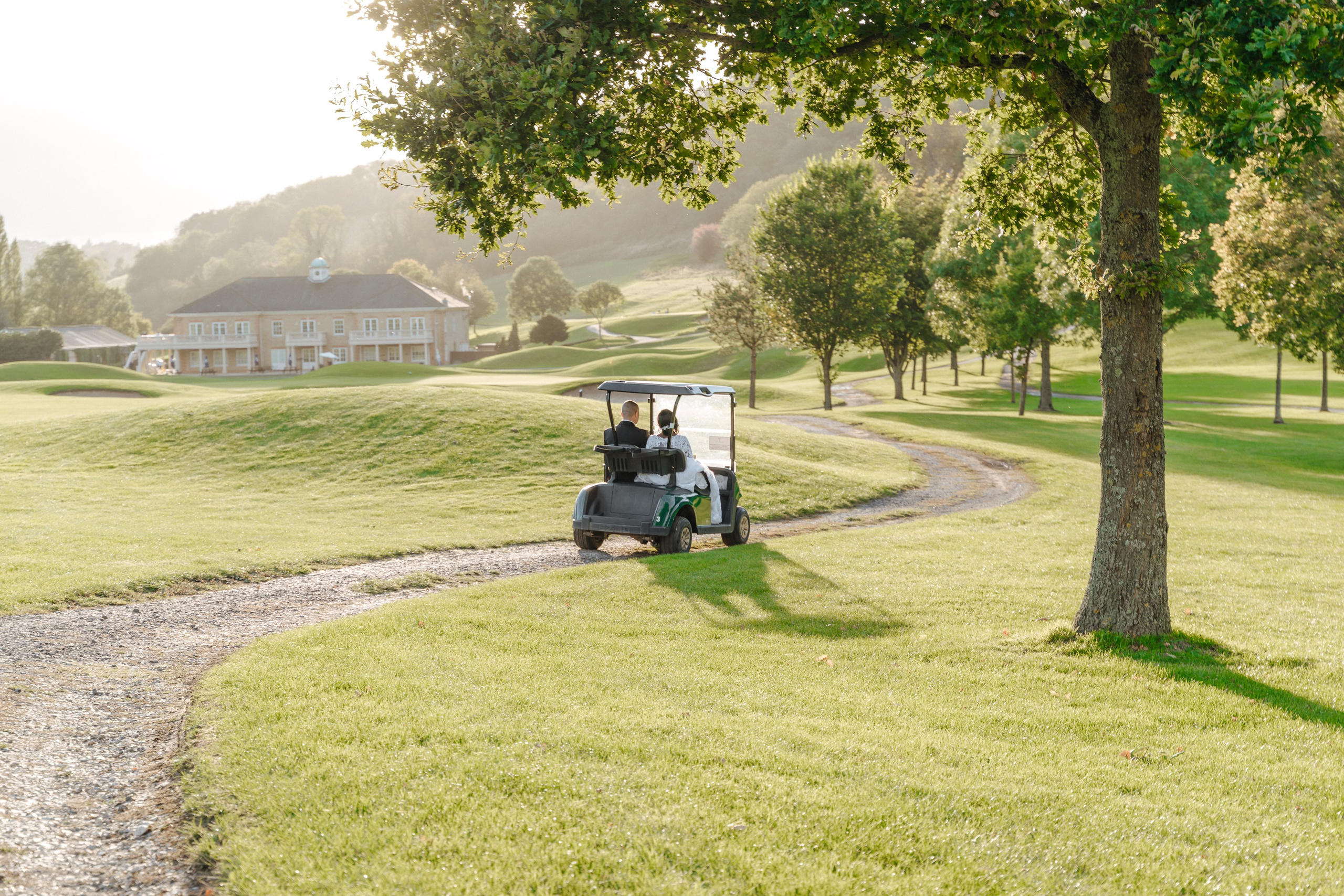 A wedding at Woldingham Golf Club, Woldingham Golf Club wedding, wedding photographer at Woldingham Golf Club