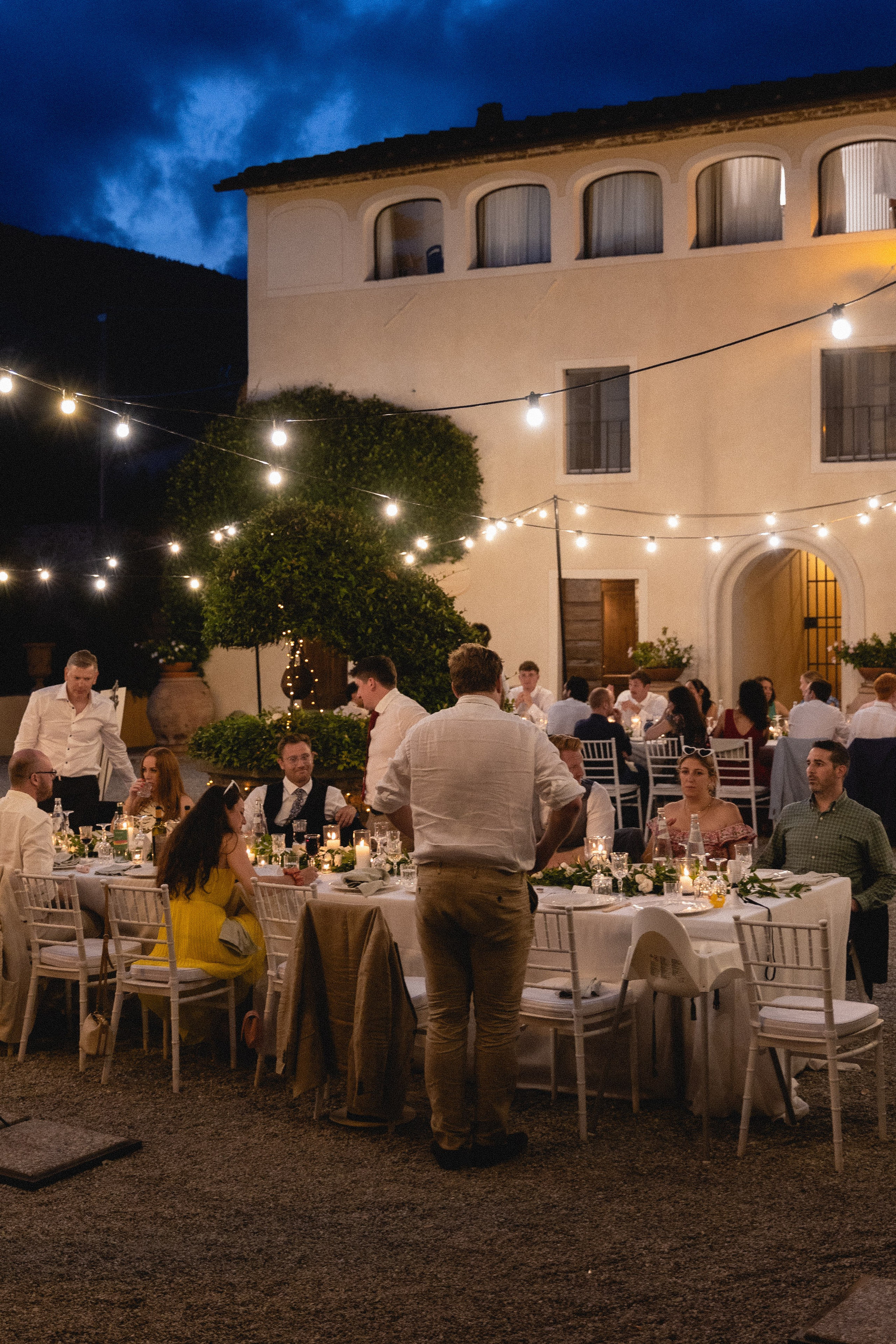 Diana & Thomas. Villa Scorzi, Tuscany. Digital + Film 35mm. Фотограф в Милане Анна Линник