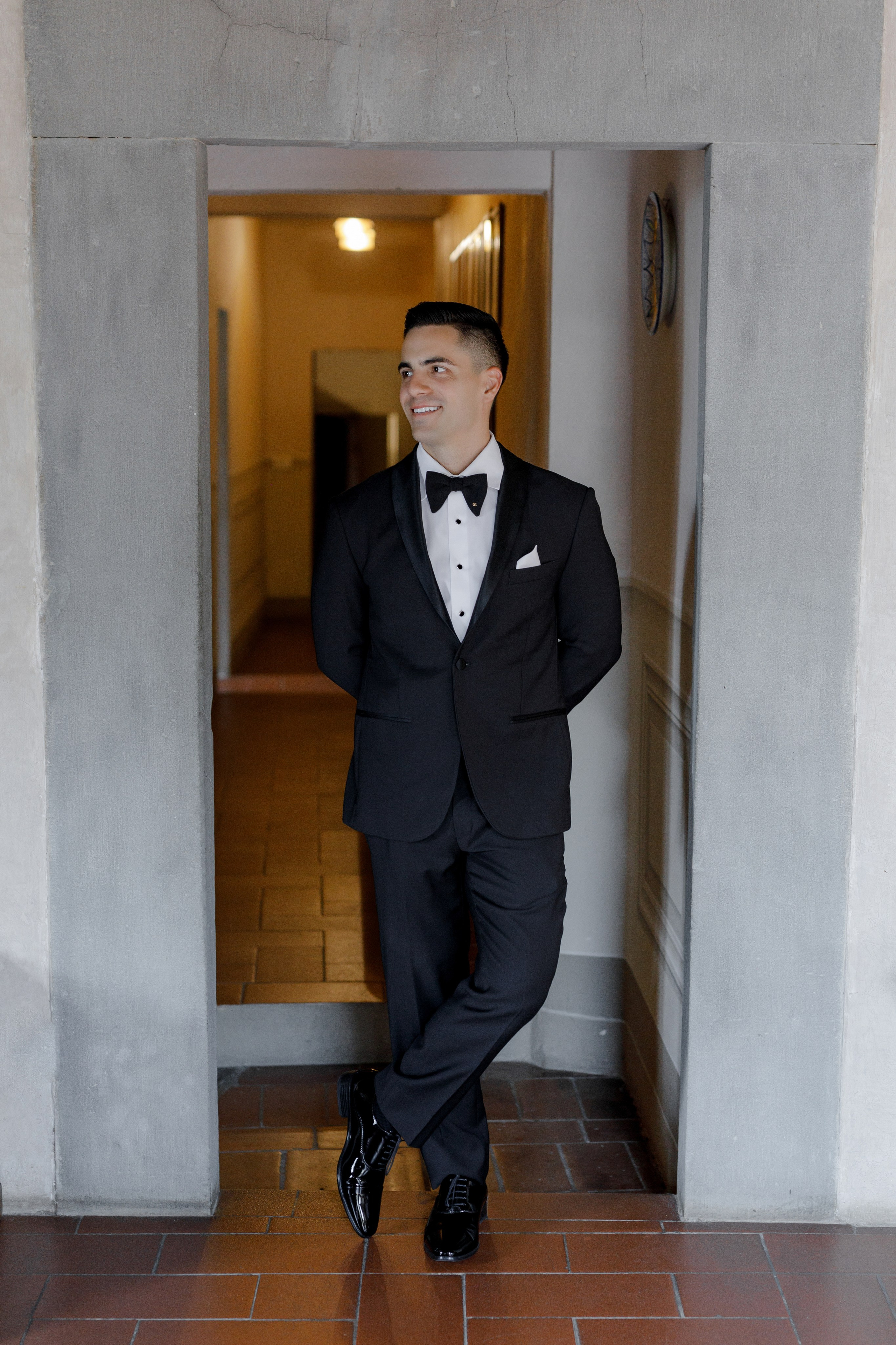 Dom&Ally. Wedding photographer Italy