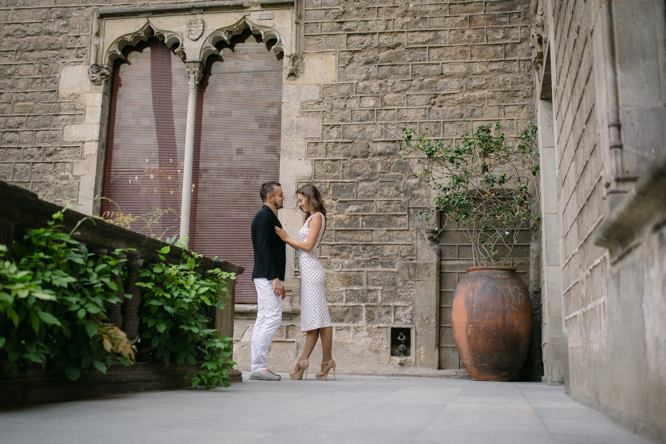 Nadia&Leo sesión fotográfica en Barcelona. Fotógrafo profesional Bilbao