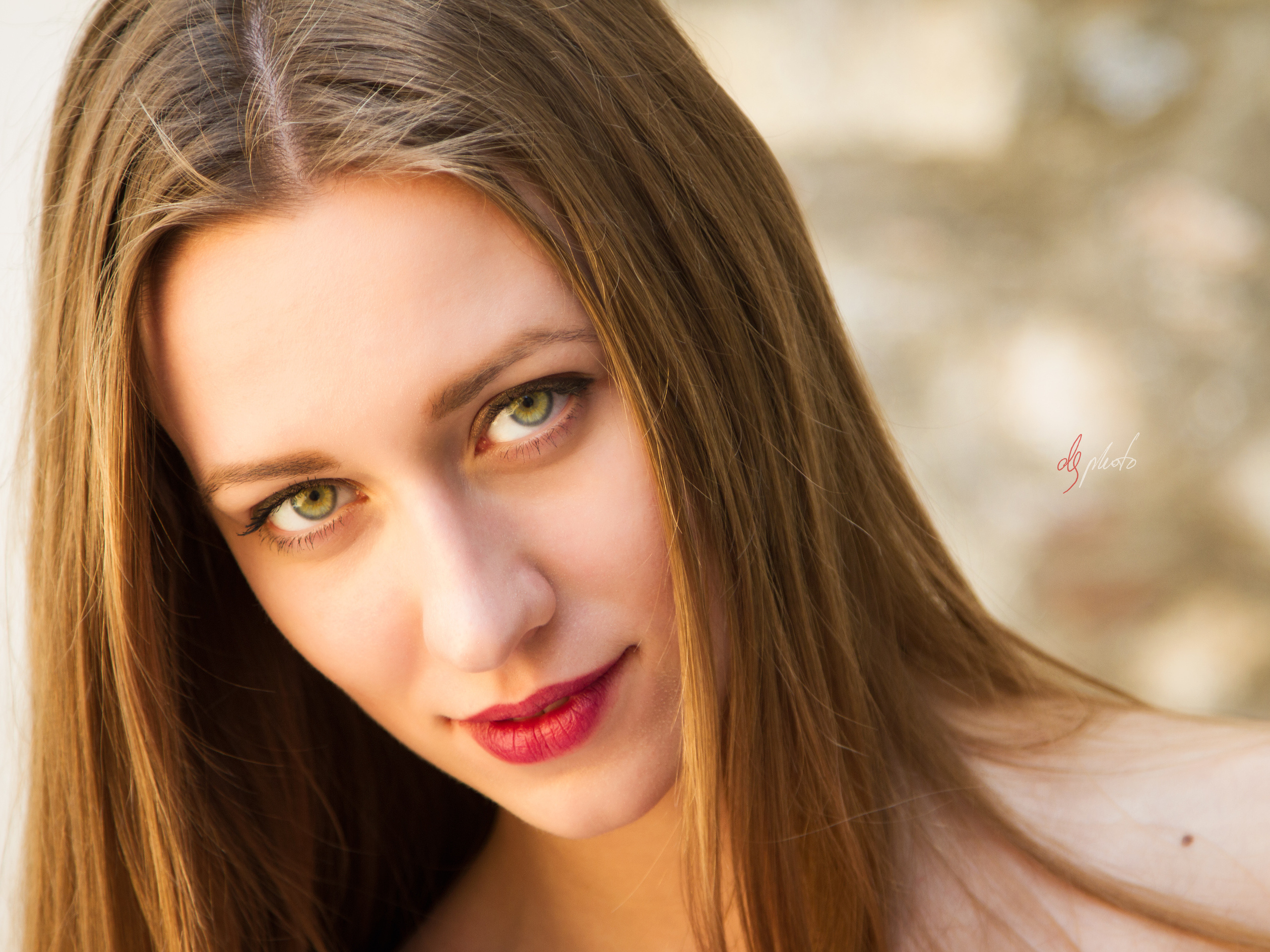 Портретное фото в Афинах. Женский портрет, Афины. Художественное фото, Афины.