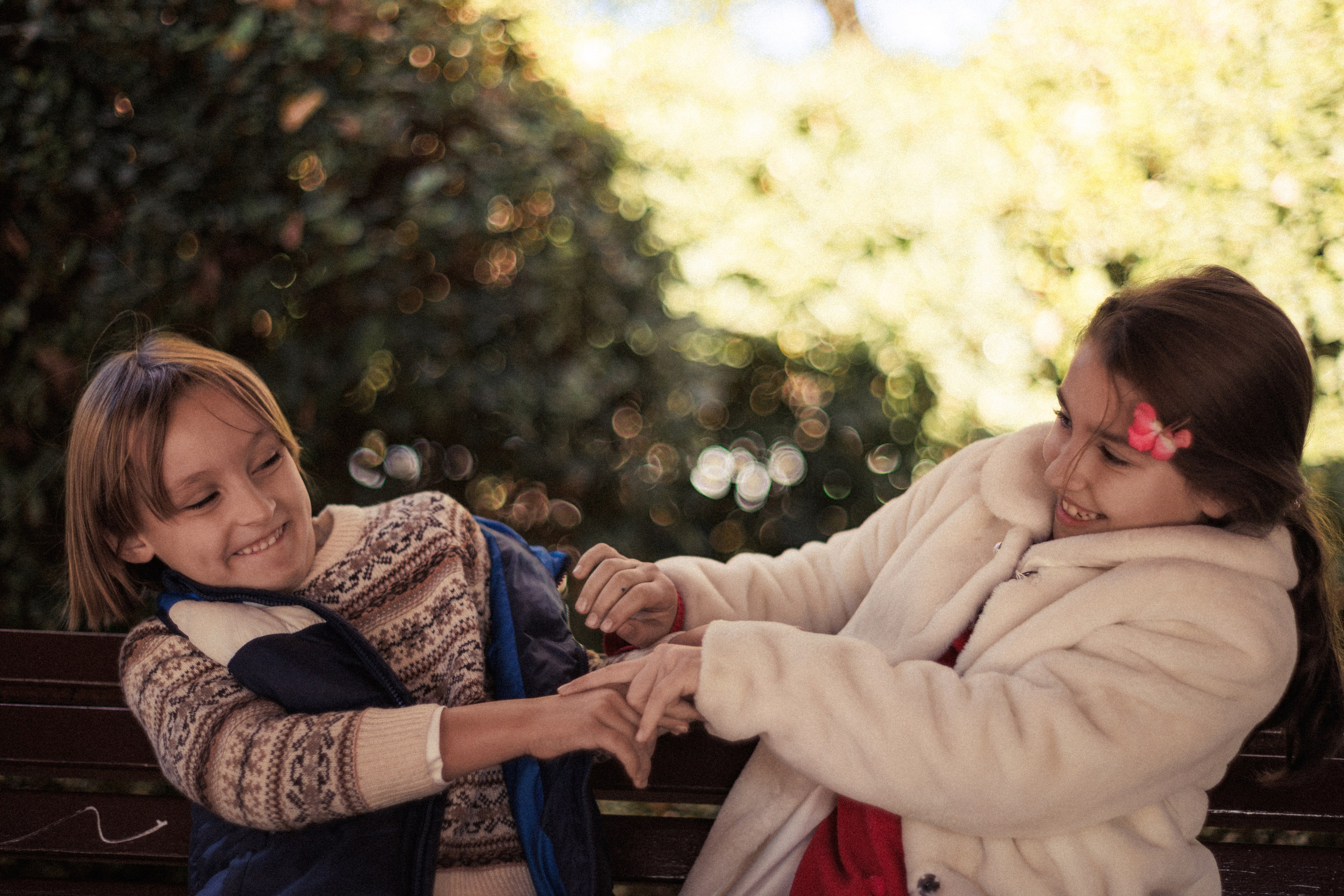 Autumn Family Photoshoot in park of Athens. Photographer in Greece Kristina