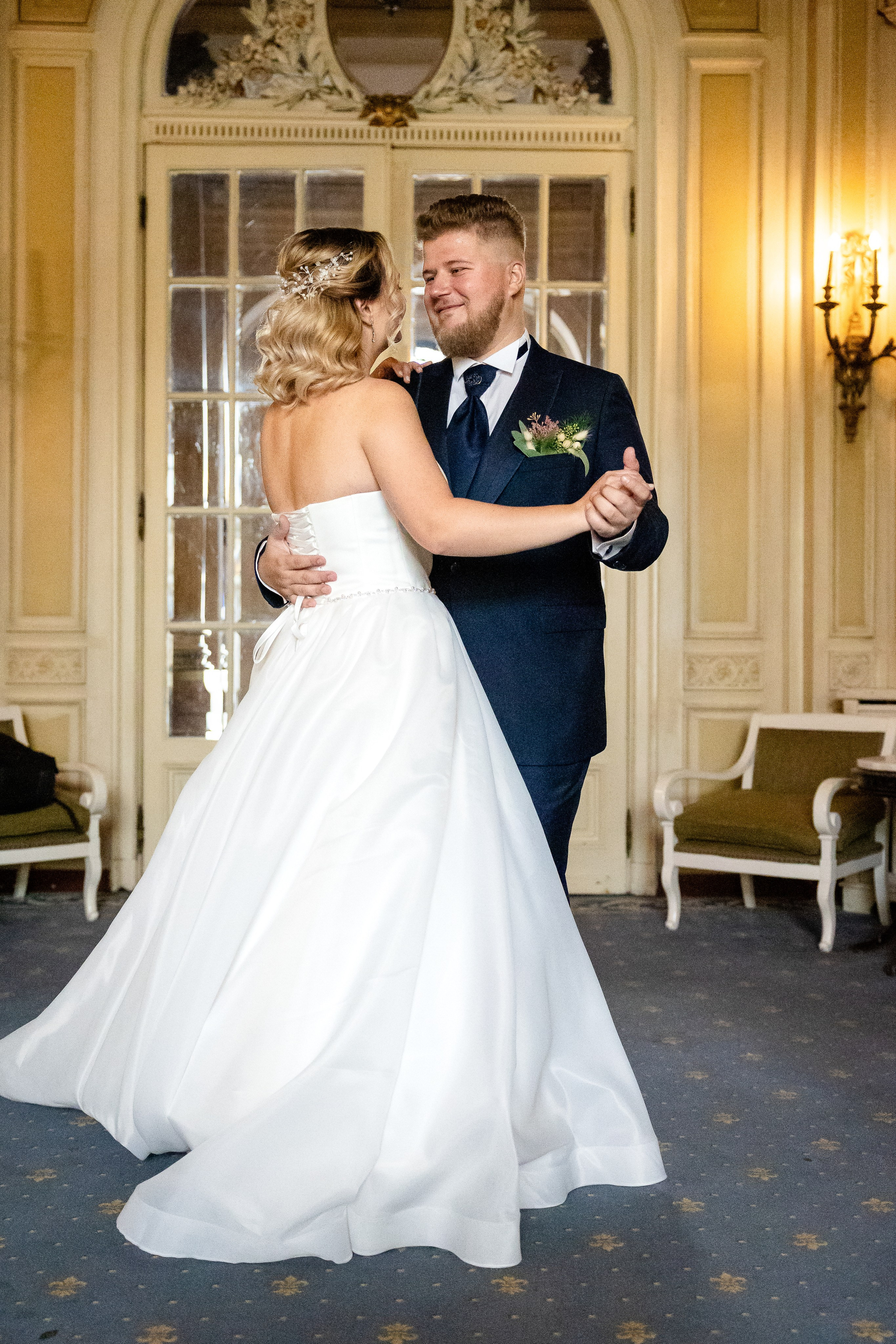 Nunta Velveto Pool. MDimaFotoStudio. Fotograf de nuntă, evenimente private și de familie