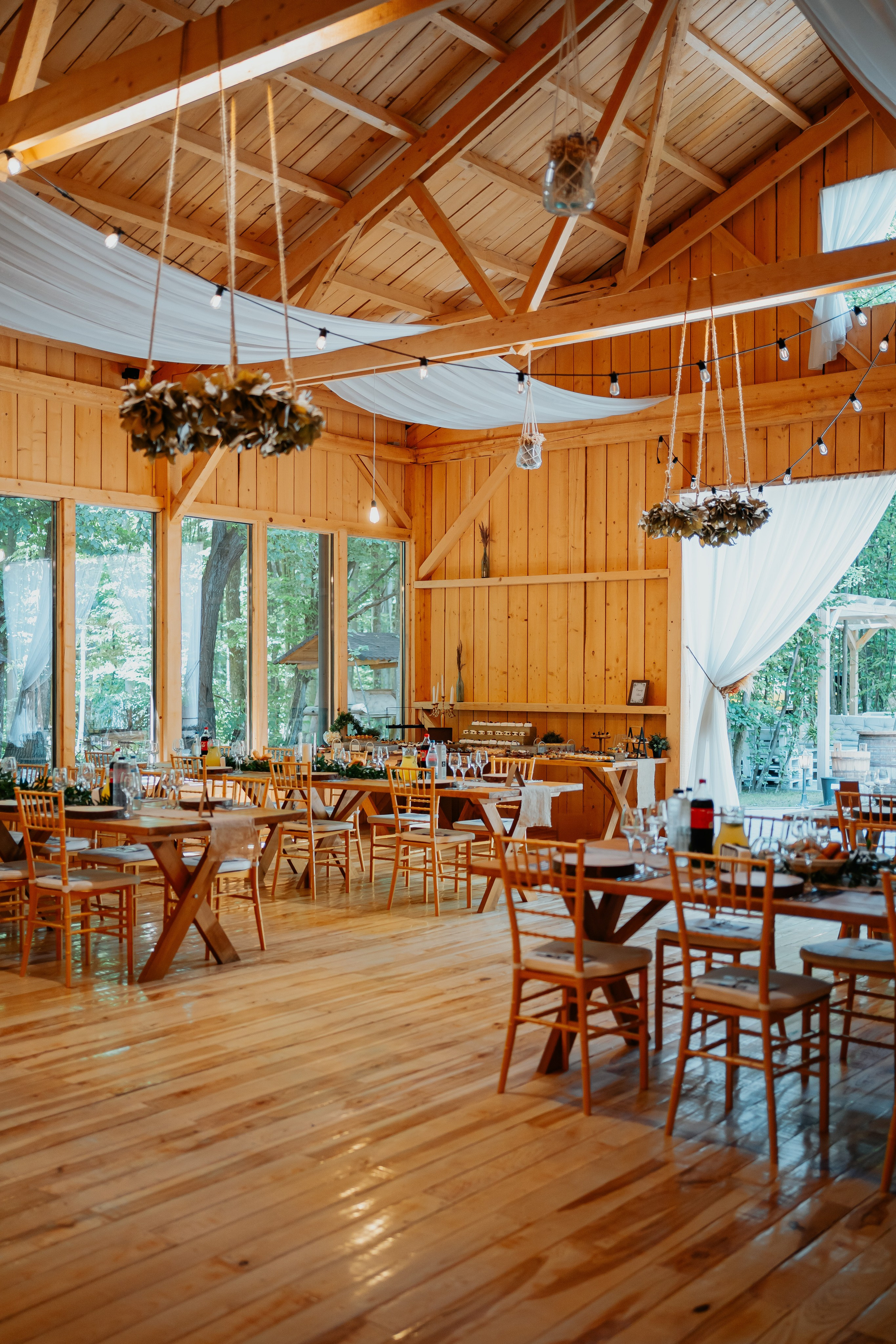 E & V. Fotograf Nunta Iasi - Hearts & Pictures