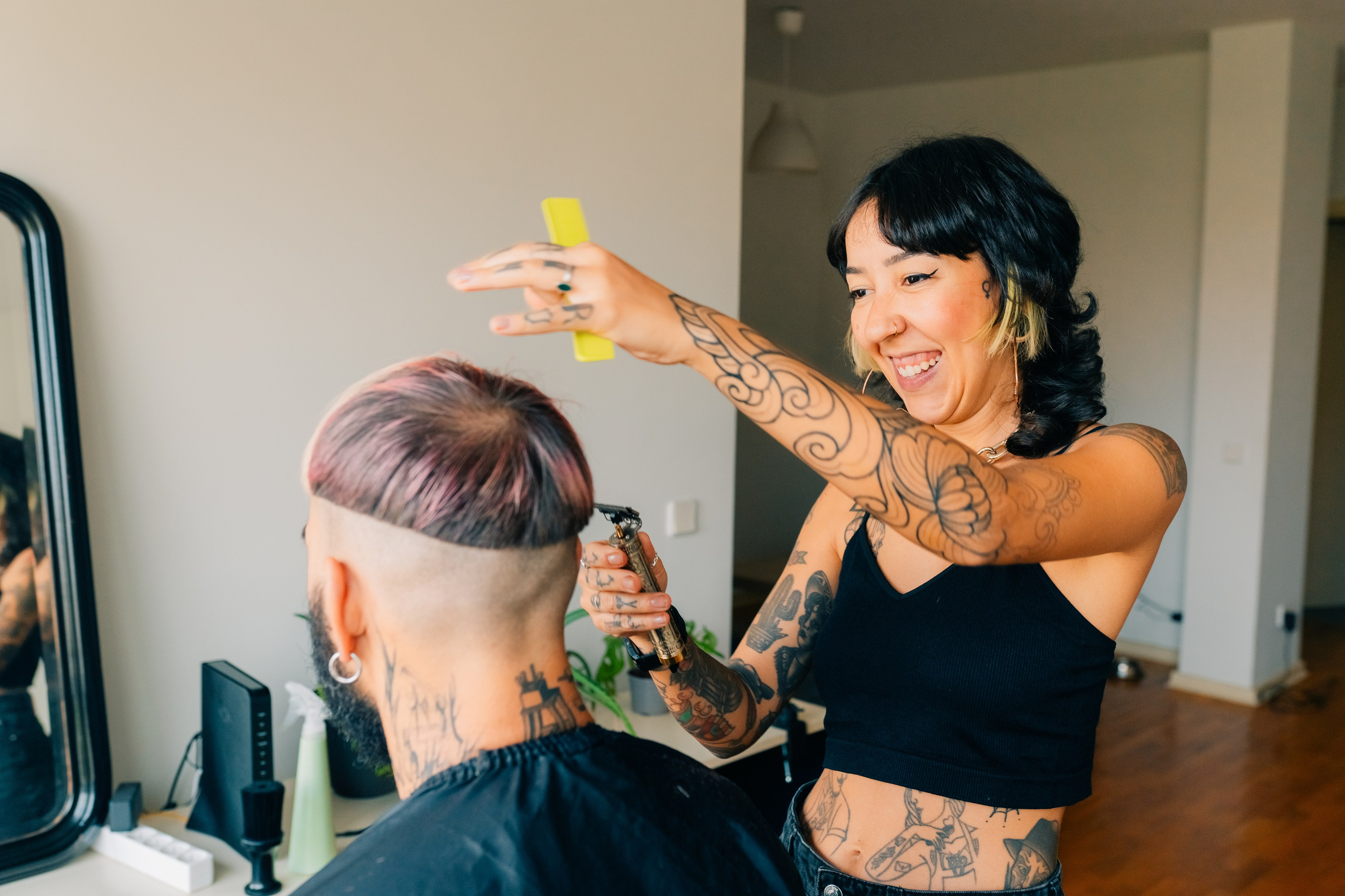 Dani & Rui at their apartment. Мария Шер. Профессиональный фотограф в городе Порту, Португалия