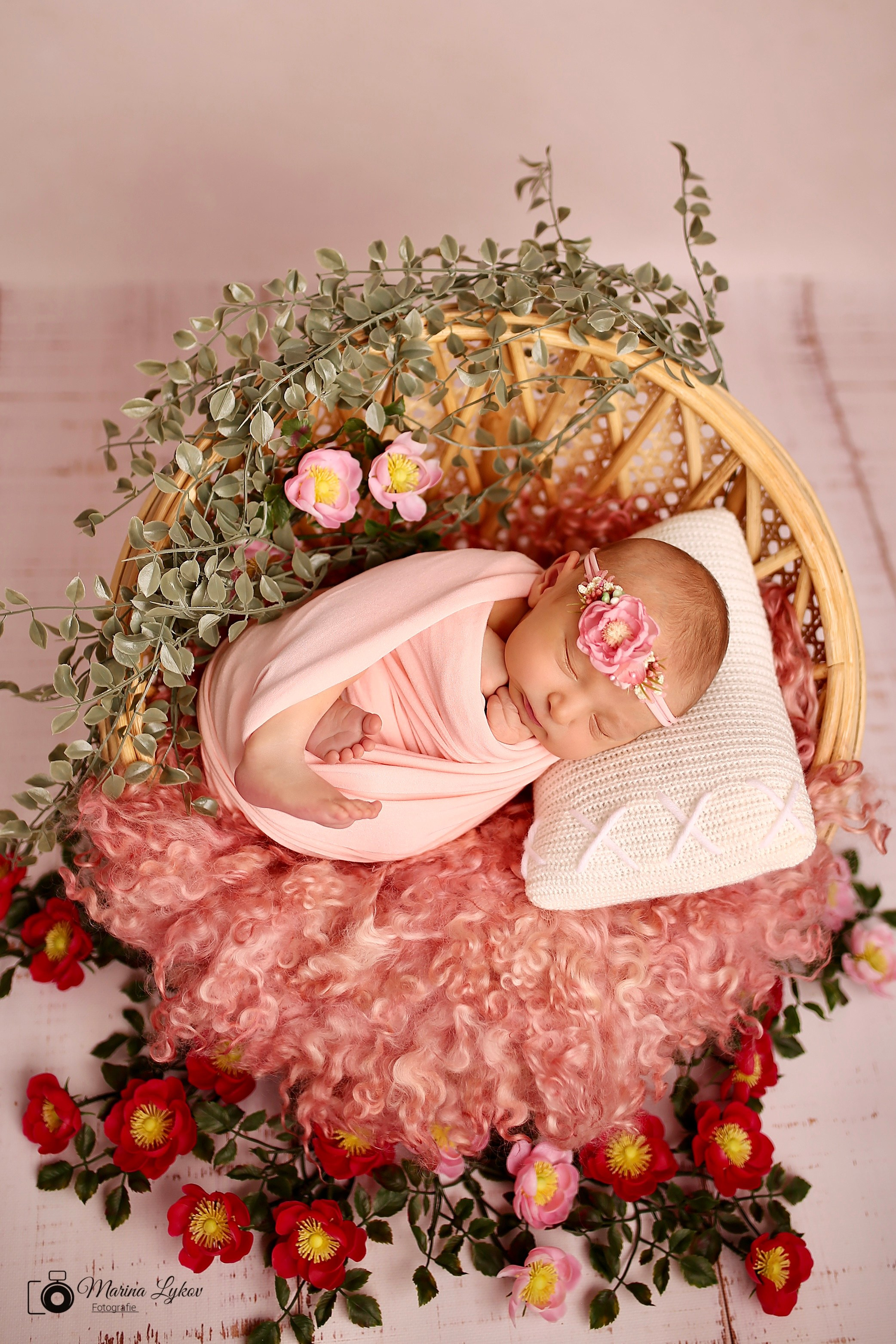 Neugeborene. Neugeborenen, Kinder, Familie Fotografin Oberhausen NRW Marina Lykov