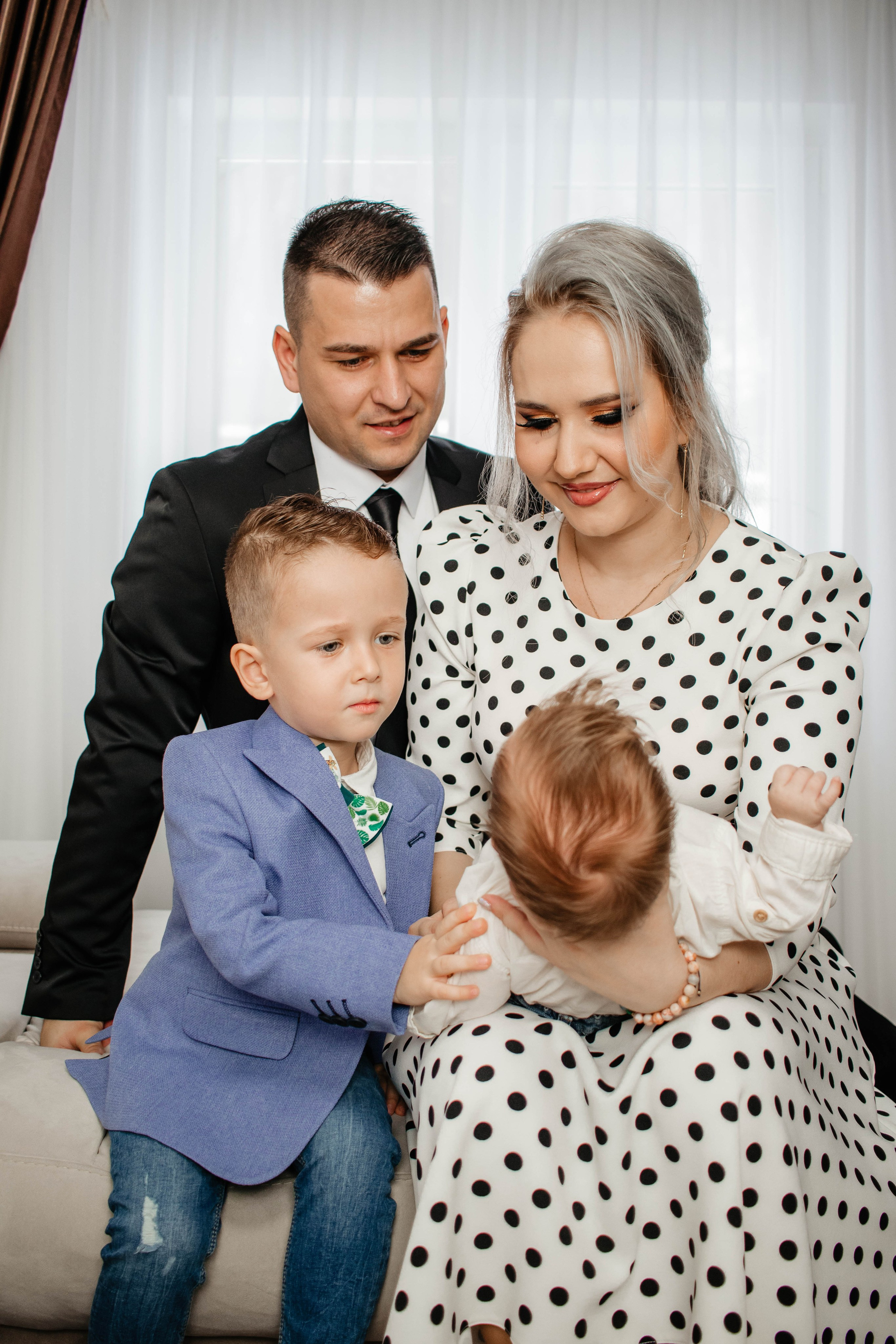 Damian. Fotograf si videograf — evenimente si studio