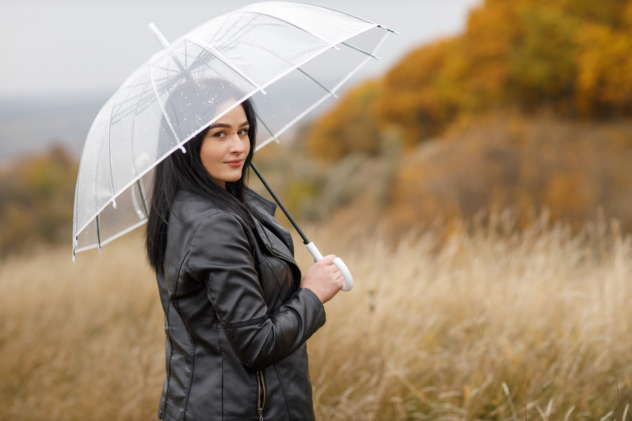 Portraits. Wedding & family photographer in Dorset, England. Nataliia Honcharenko