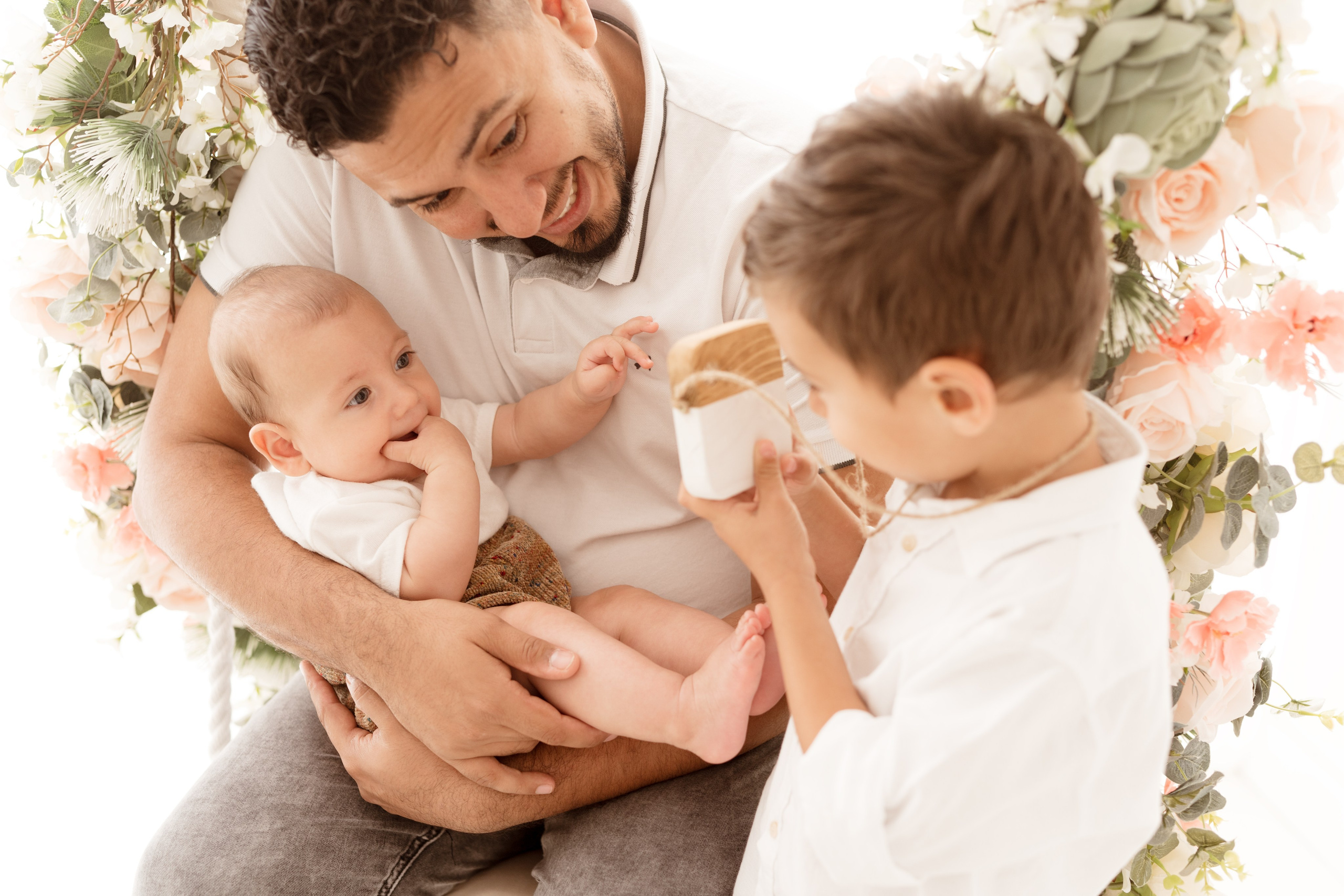 Sesja rodzinna. Fotograf Łódź - sesja ciążowa, noworodkowa, dziecięca. Studio w Łodzi