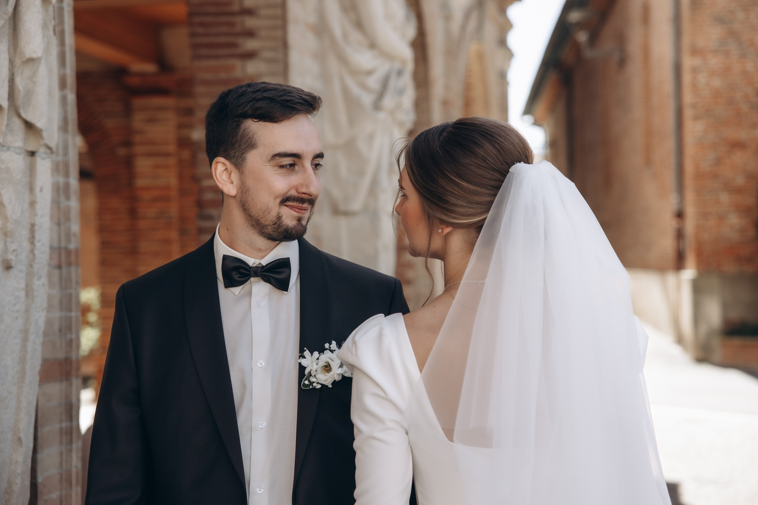 Wedding session in Domaine du T. Eugenie Smirnova — wedding, corporate and lifestyle photographer in Toulouse and Southwest France