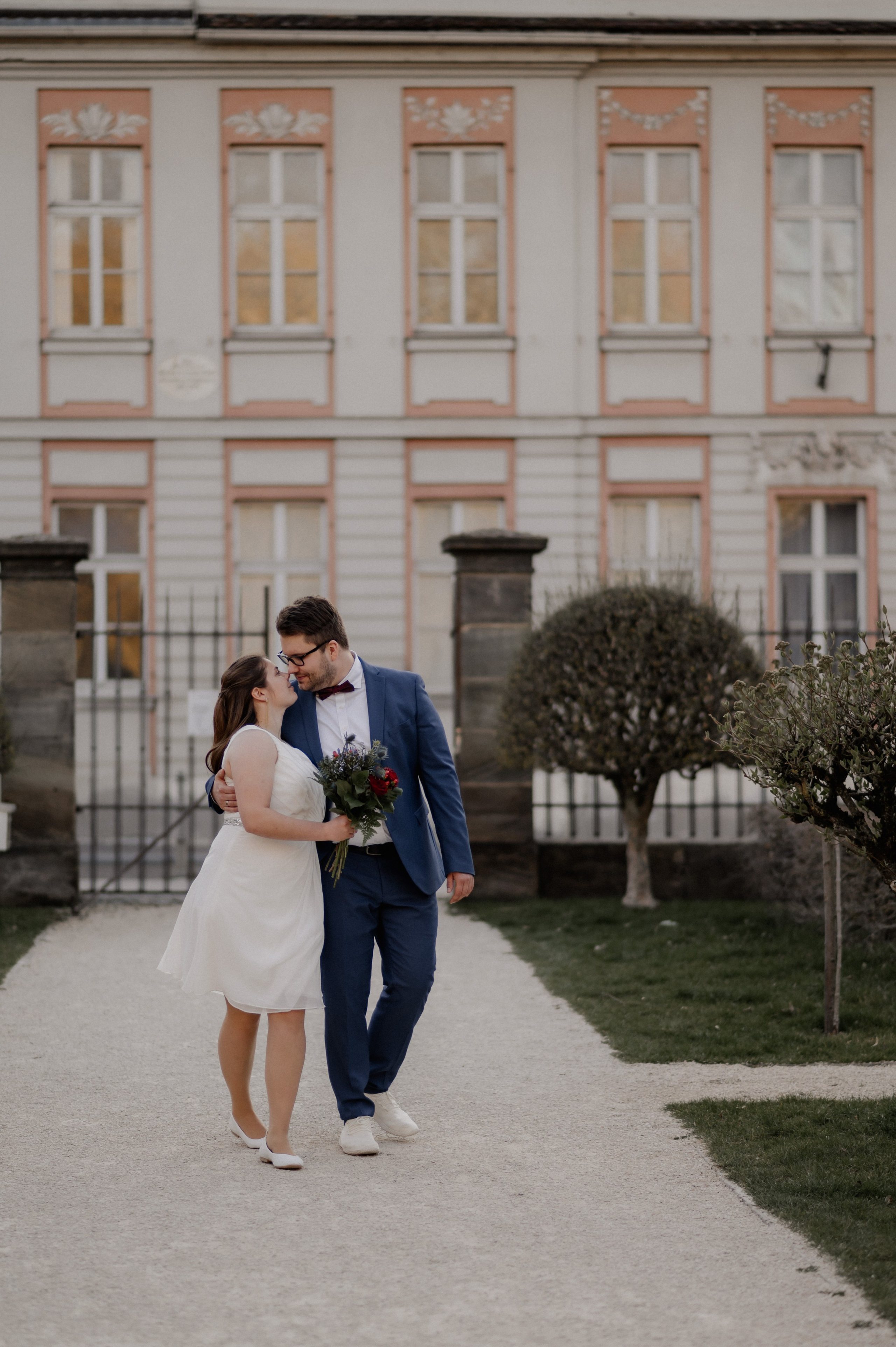Hochzeitspaar beim After-Wedding-Shooting in Ansbach.