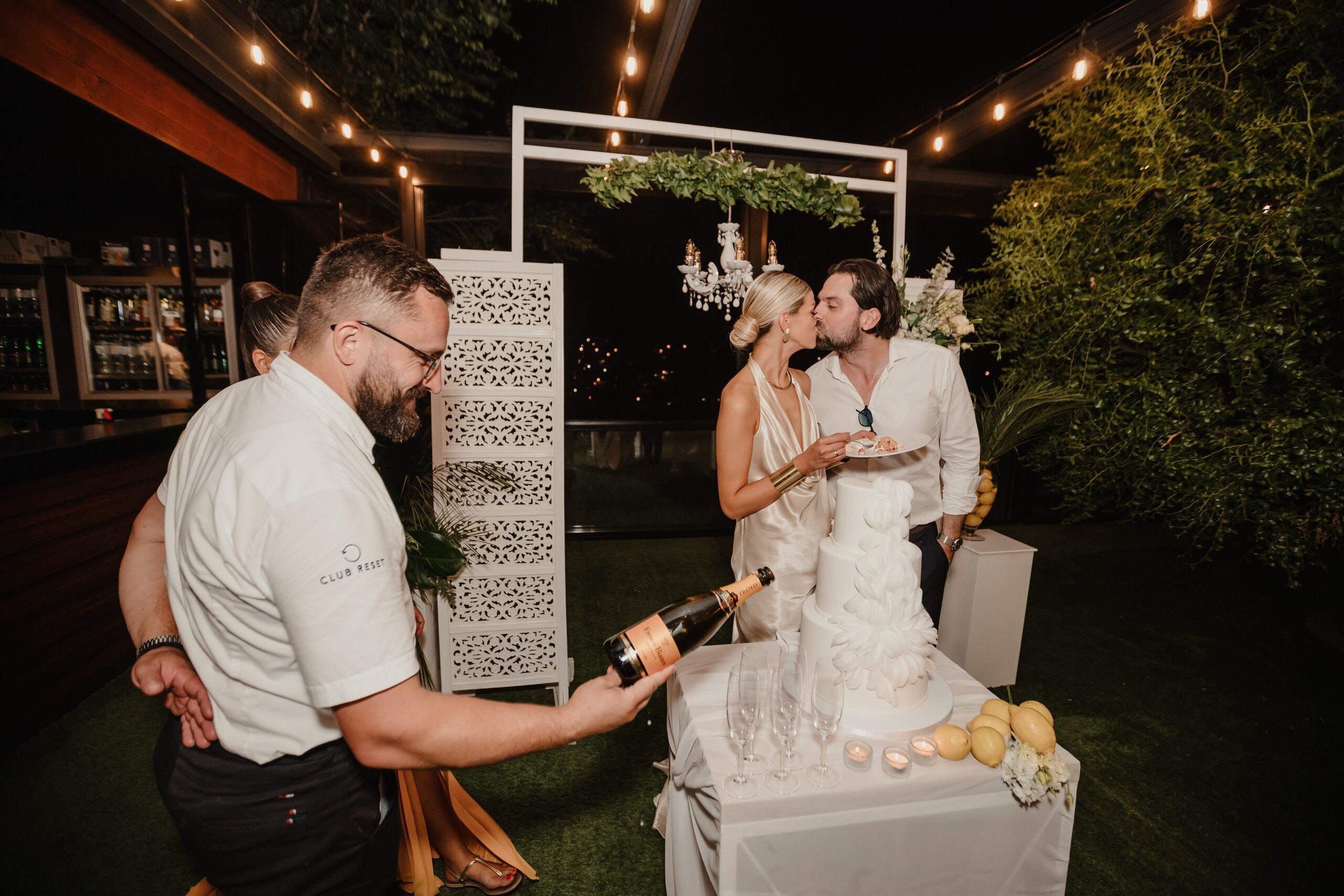 Leona & Ivan. Wedding photographer based in Novi Sad, Marko Milivojevic