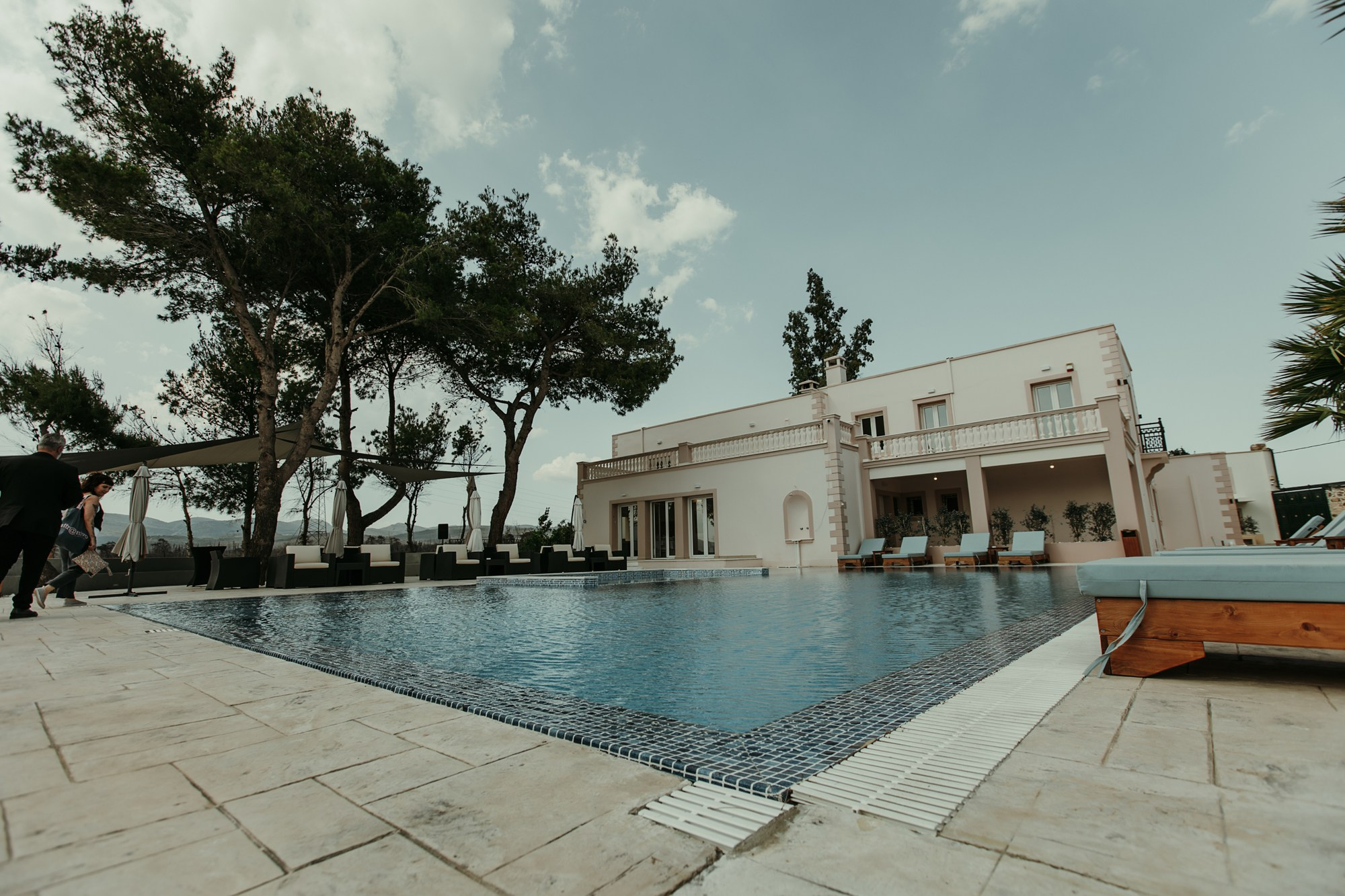 Lambros-Adriana. Fotograf și videograf de nuntă R. Moldova, Romania