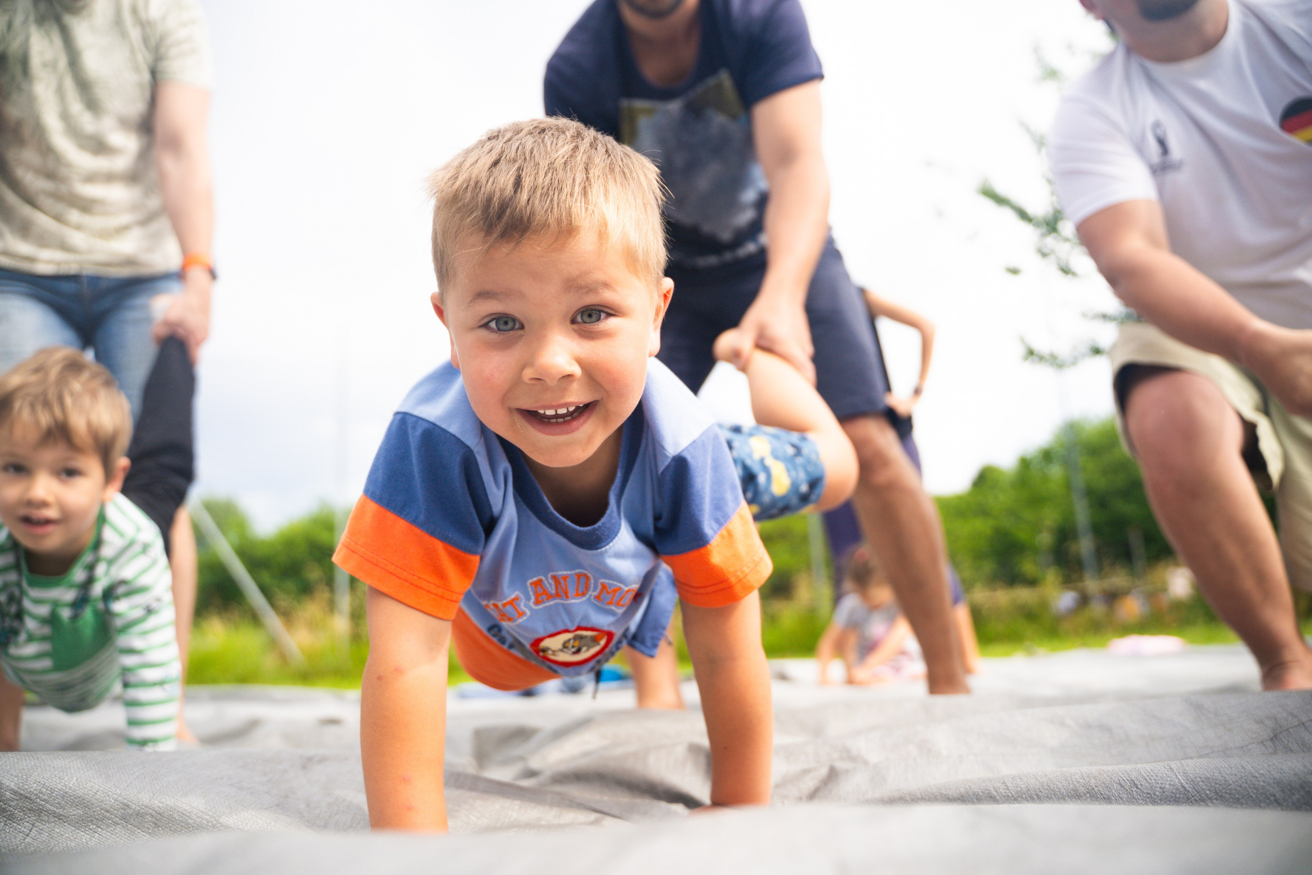 Детская игровая контактная импровизация. Семейные лагеря в Европе с Ниной Янечковой и Ириной Зиновьевой