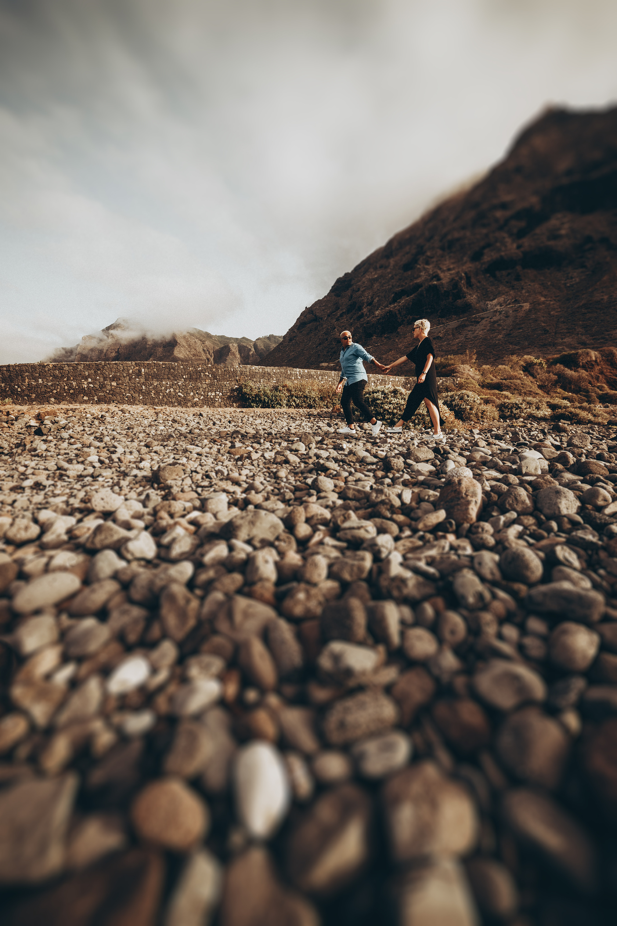 Sasha & Henry. Photographer Tenerife Edgar Zubarev