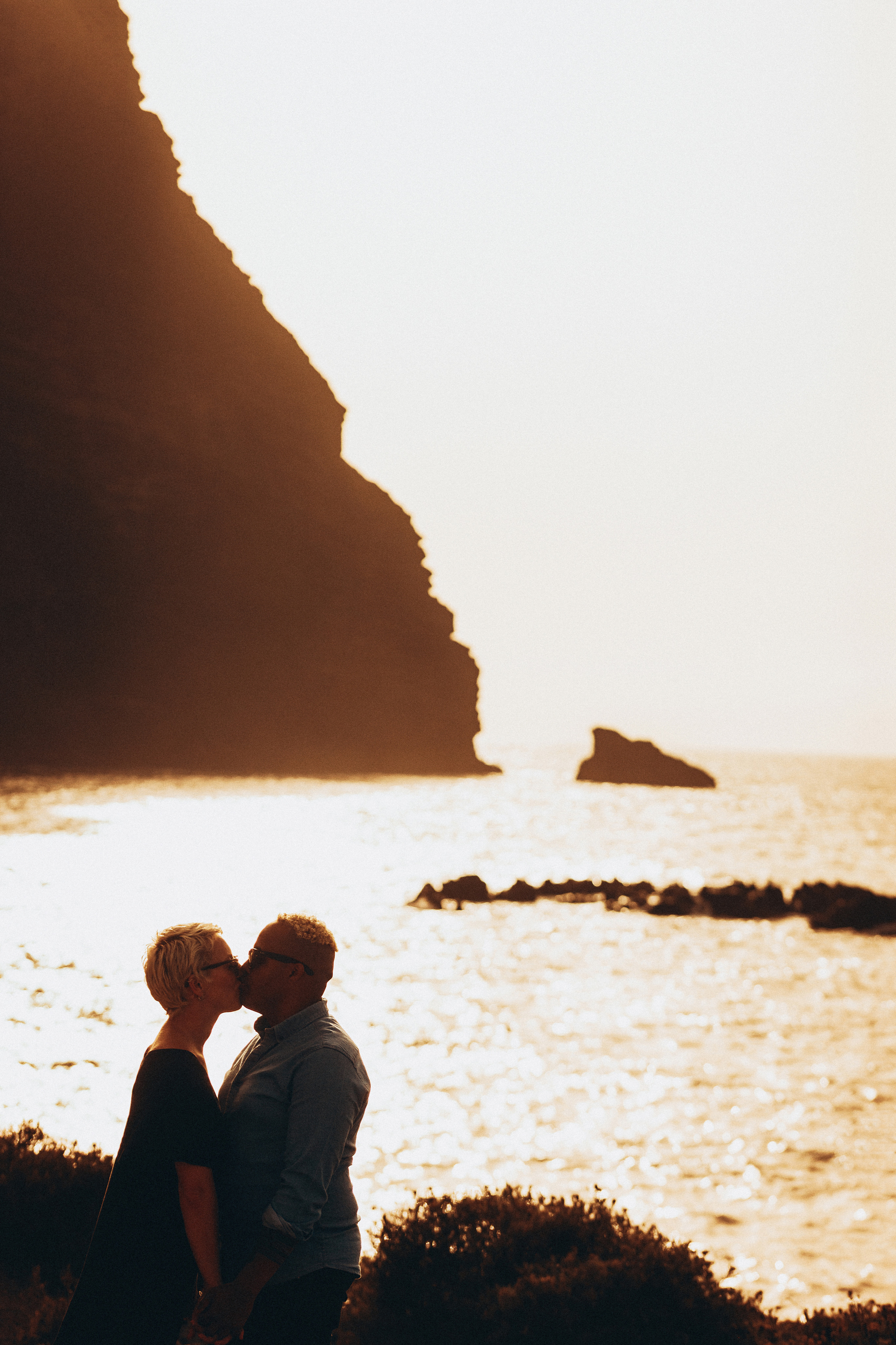 Sasha & Henry. Photographer Tenerife Edgar Zubarev