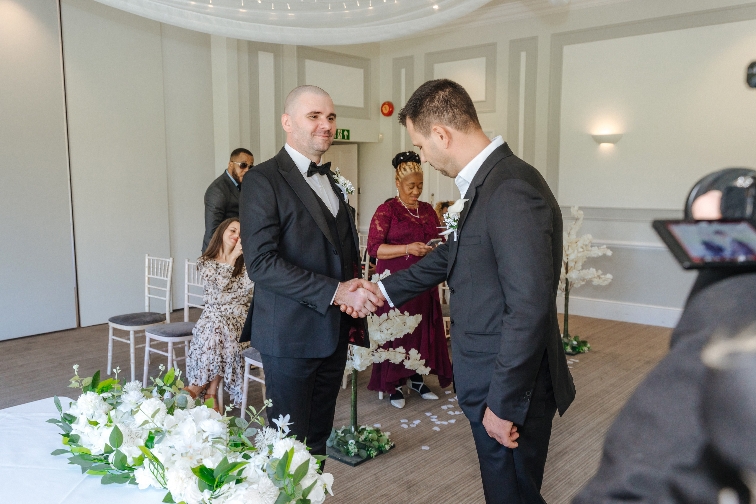 A wedding at Woldingham Golf Club, Woldingham Golf Club wedding, wedding photographer at Woldingham Golf Club