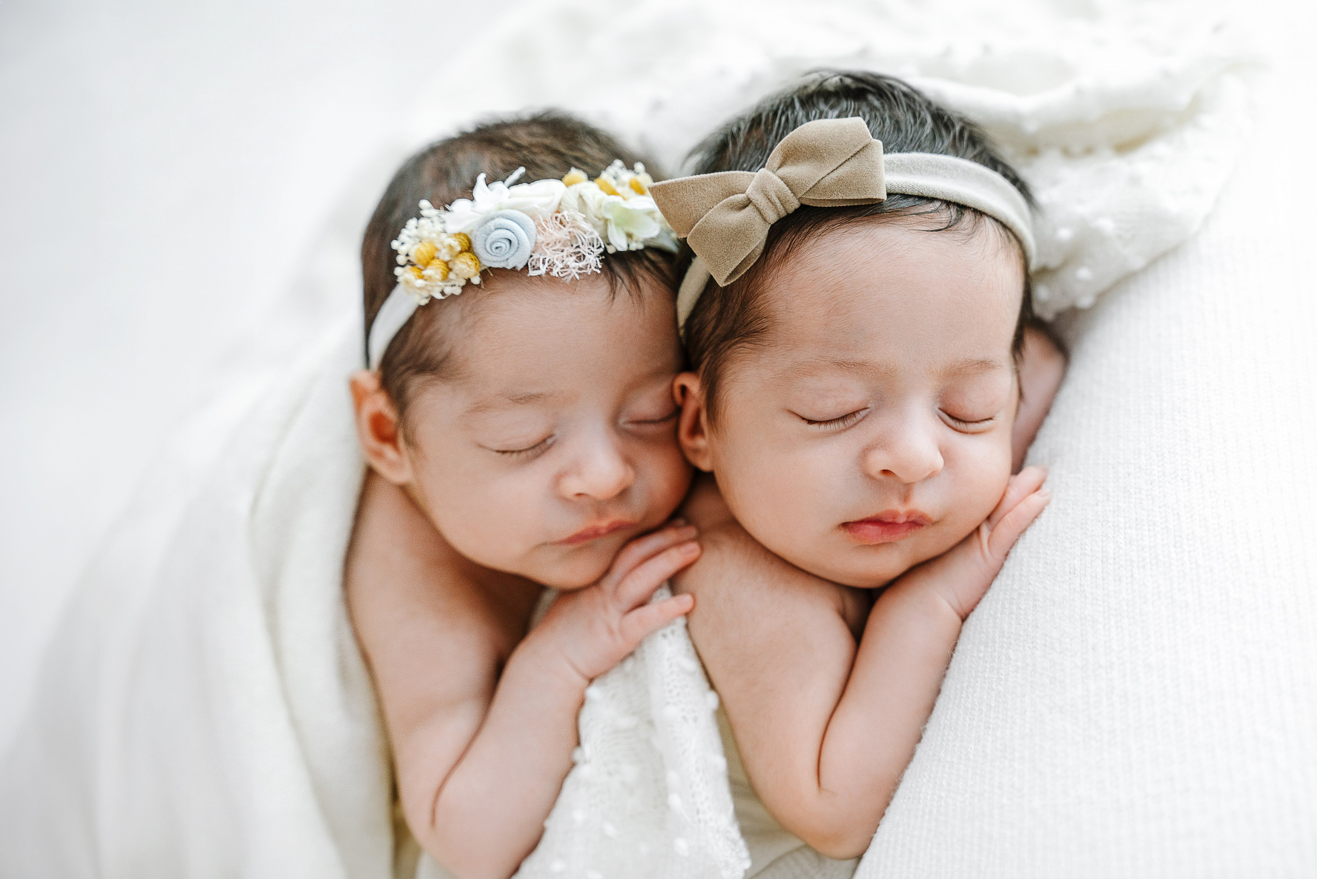 Newborn. Svitlana Miahka fotografa a Genova