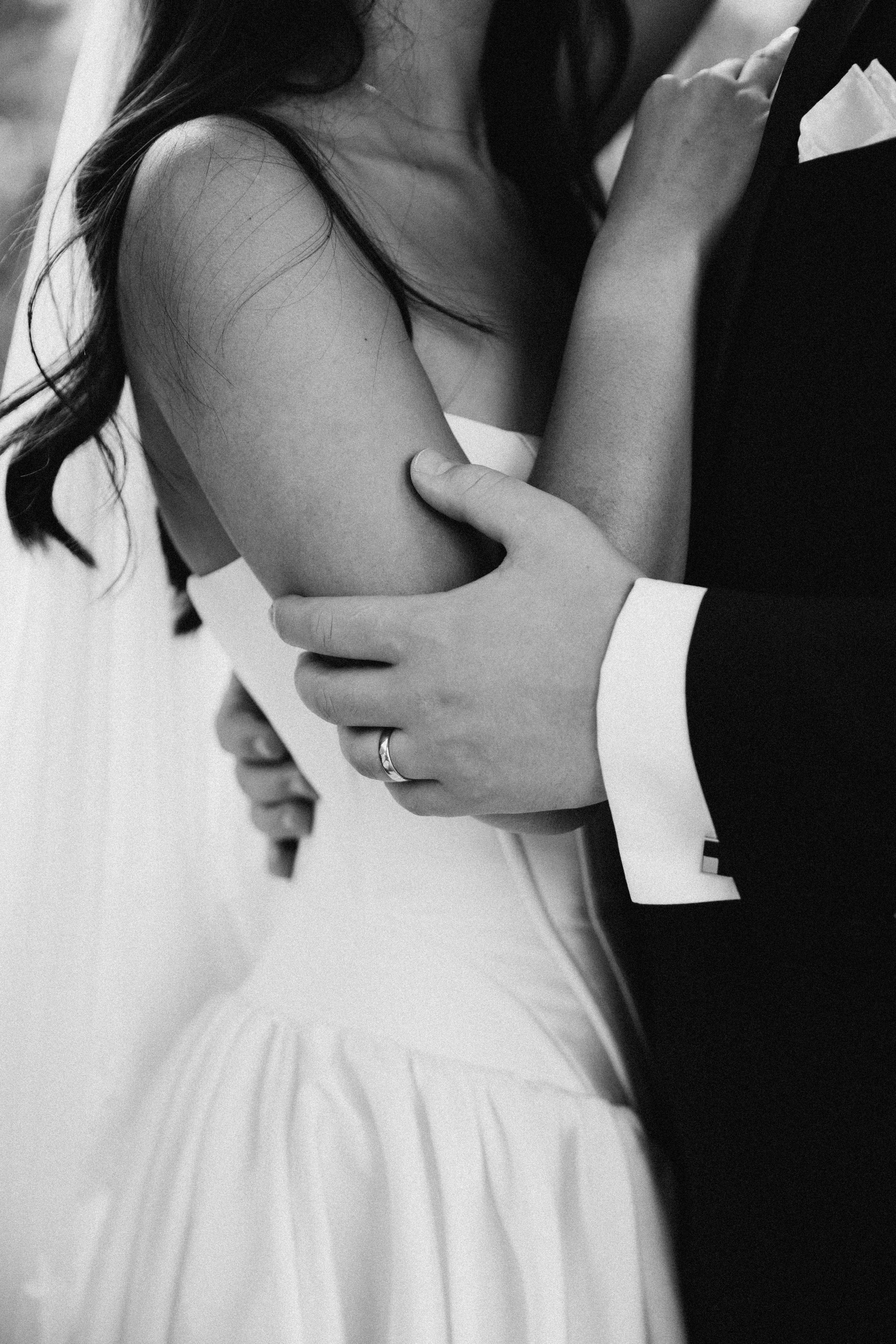 Lily & Zach, Villa del Balbianello. Photographer in Italy Anna Linnik