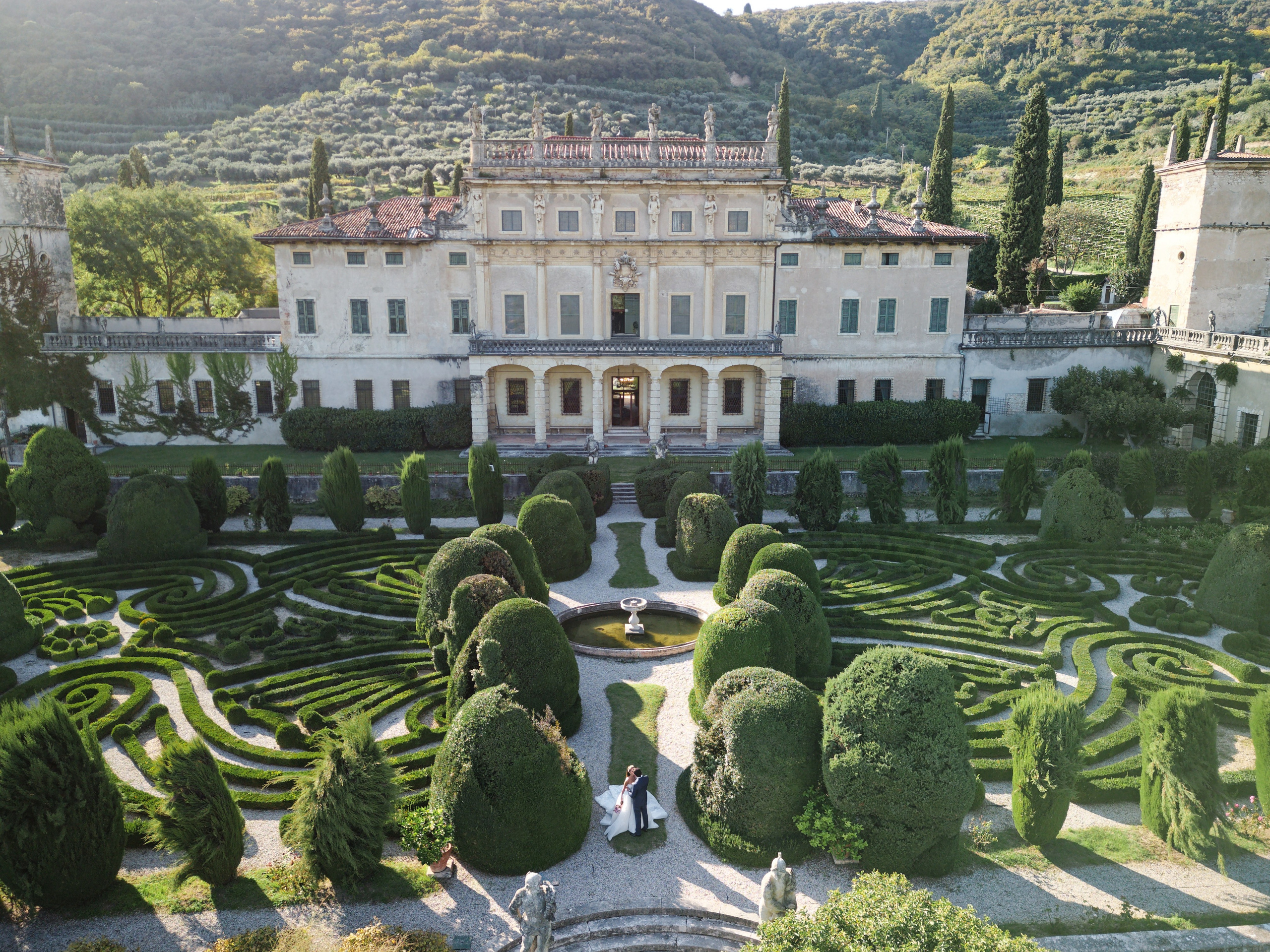 Wedding editorial at Villa Arvedi, Verona, Italy