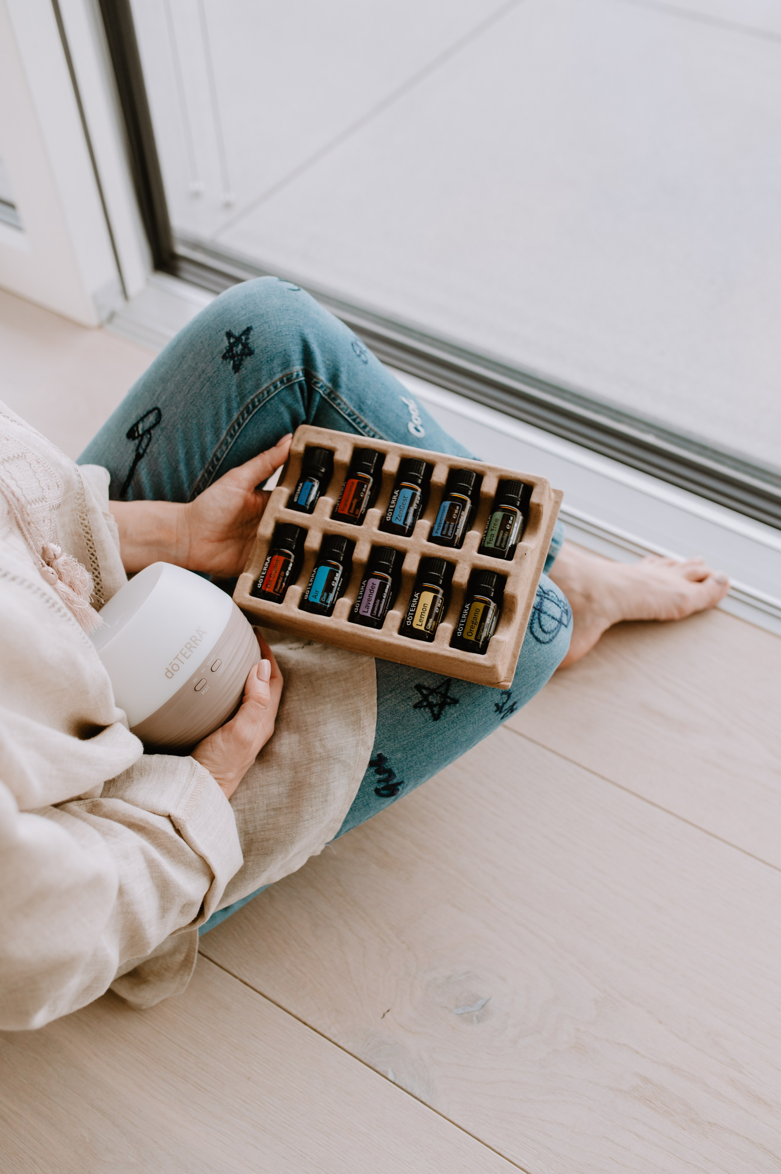 Yulia Dottera Aromatouch. ANNA-MARIA PHOTO CONTENT CREATOR — фотограф, эстет, художник и визуальный эксперт в Instagram, работающий в Праге