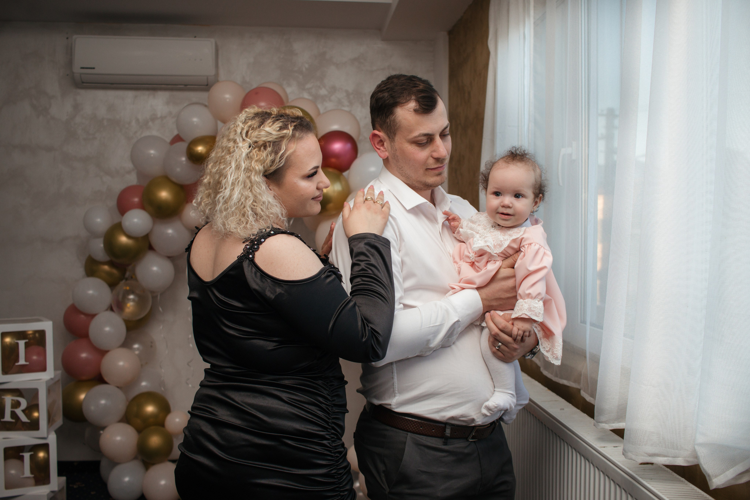 Iris. Fotograf si videograf — evenimente si studio