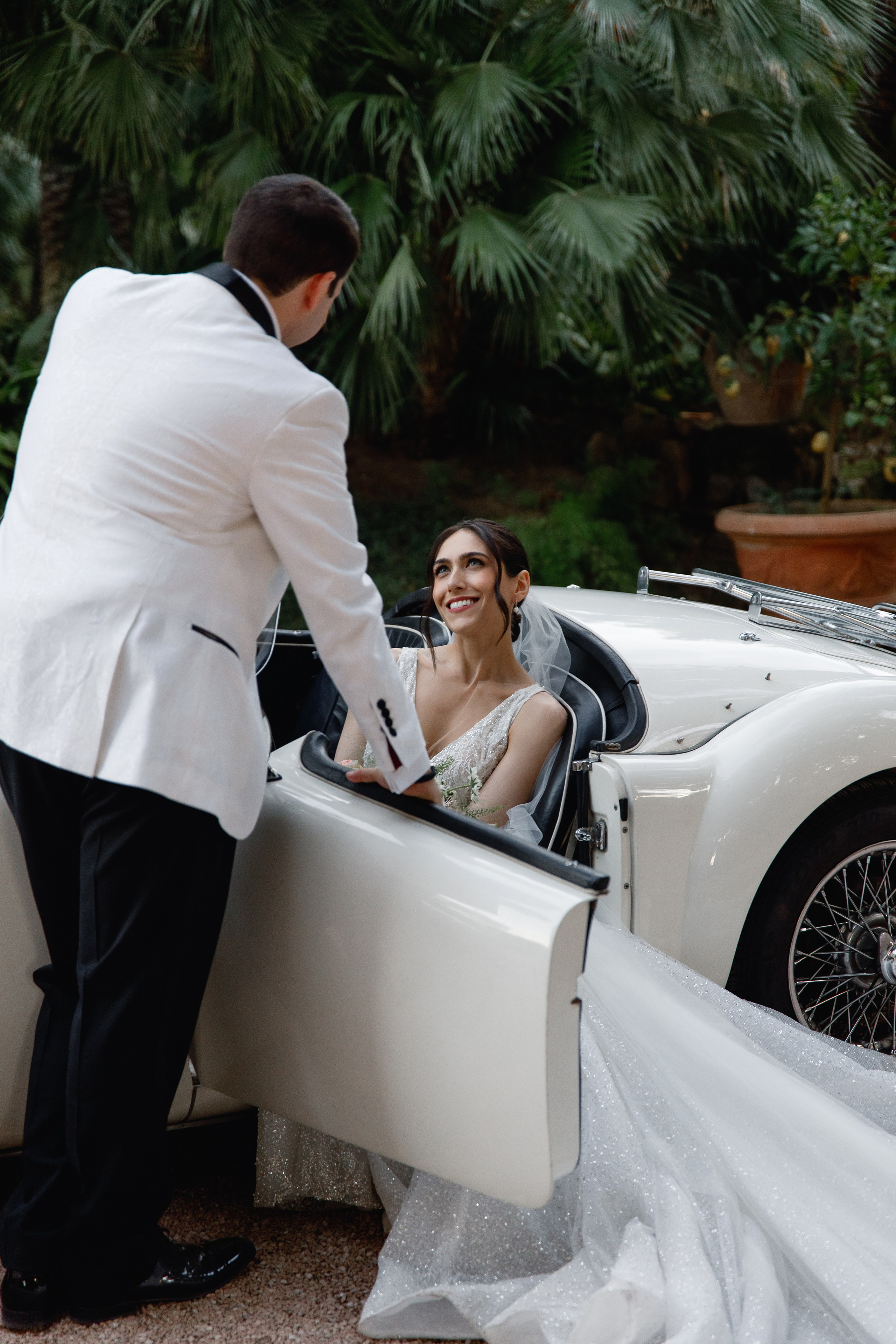 Wedding photographer Italy Rome, Tuscany, Lake Como, Sicily, Puglia. Wedding Photographer Rome Tuscany Como Sicily Puglia Amalfy Italy- Oksana Savenchuk