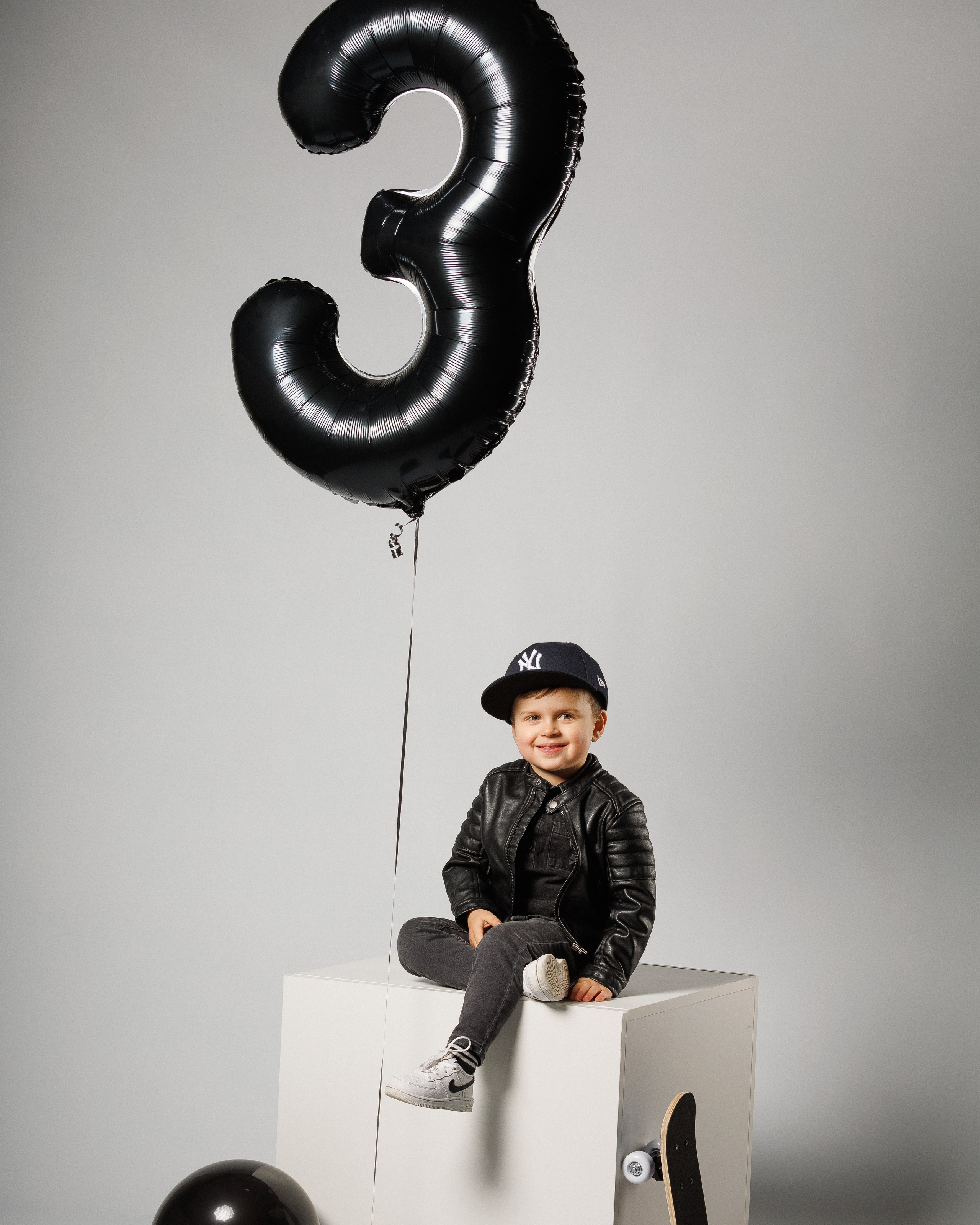 ValStudio. Https://valphoto.wfolio.pro/