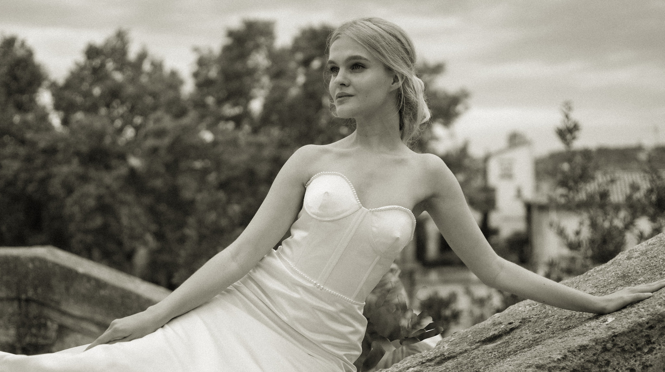 Nouveaux mariés. Histoires d’amour, séances photos de famille et de mariage en France