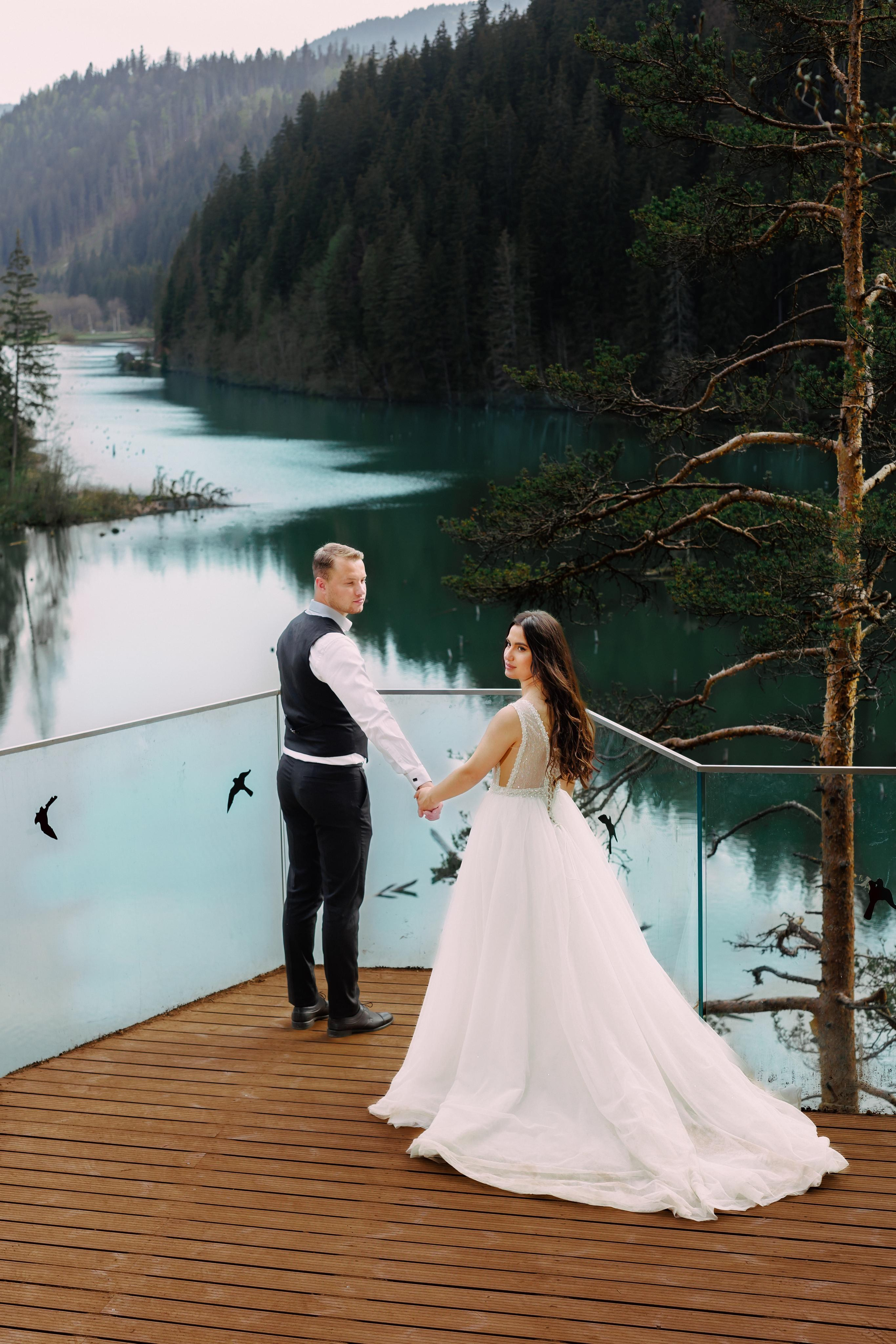 Lacul Roșu - Ivan & Cristina. Servicii foto-video!