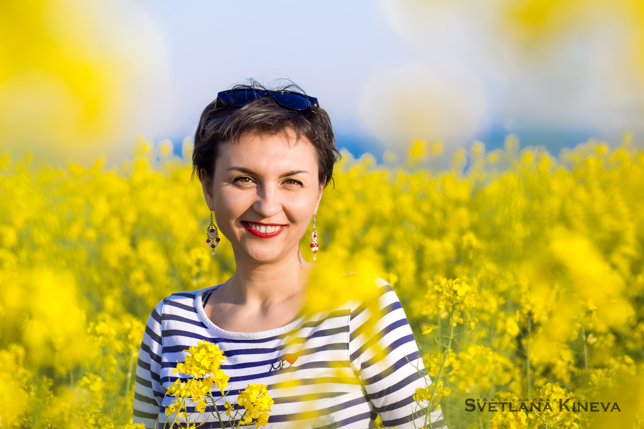 Мнения за фотограф Светлана Кънева. Фотограф Бургас. Фотосесии в студио и на открито, портрети, заснемане