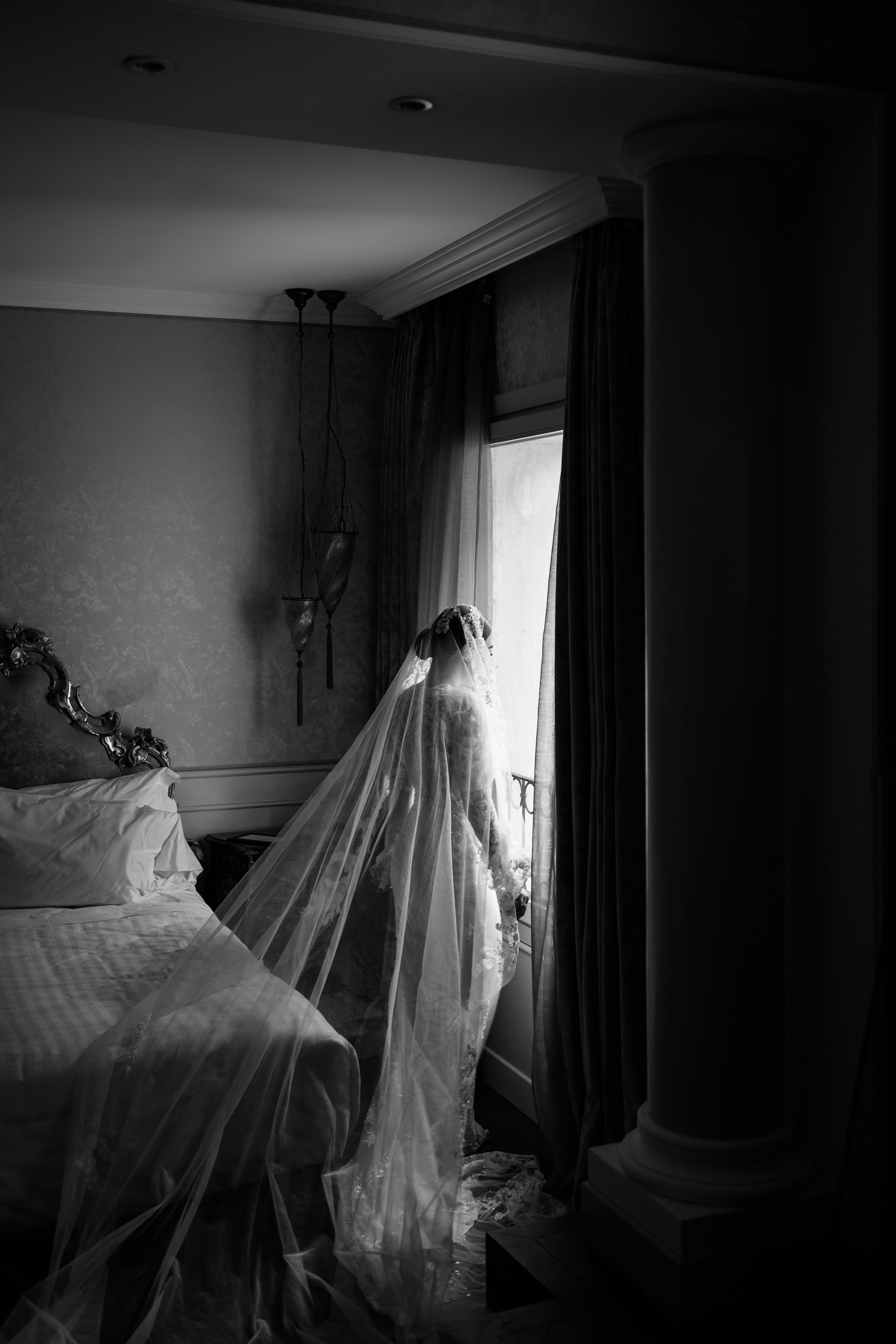 Wedding Photographer Rome Tuscany Como Sicily Puglia Amalfy Italy- Oksana Savenchuk