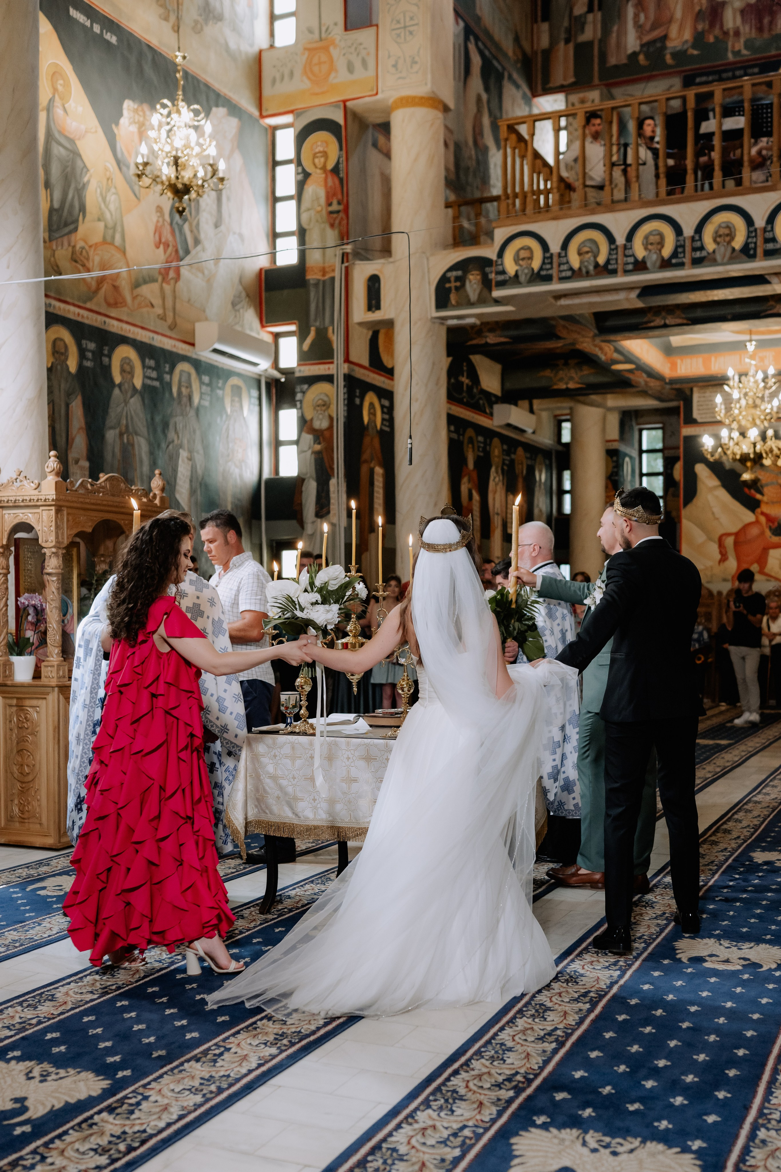 Cununie civila in aer liber , artificii de zi colorate , decor nunta , nunta la Hotel Traian. Proud Vision Weddings | Wedding Photography & Film — Servicii profesionale Foto Video Nunta Iasi