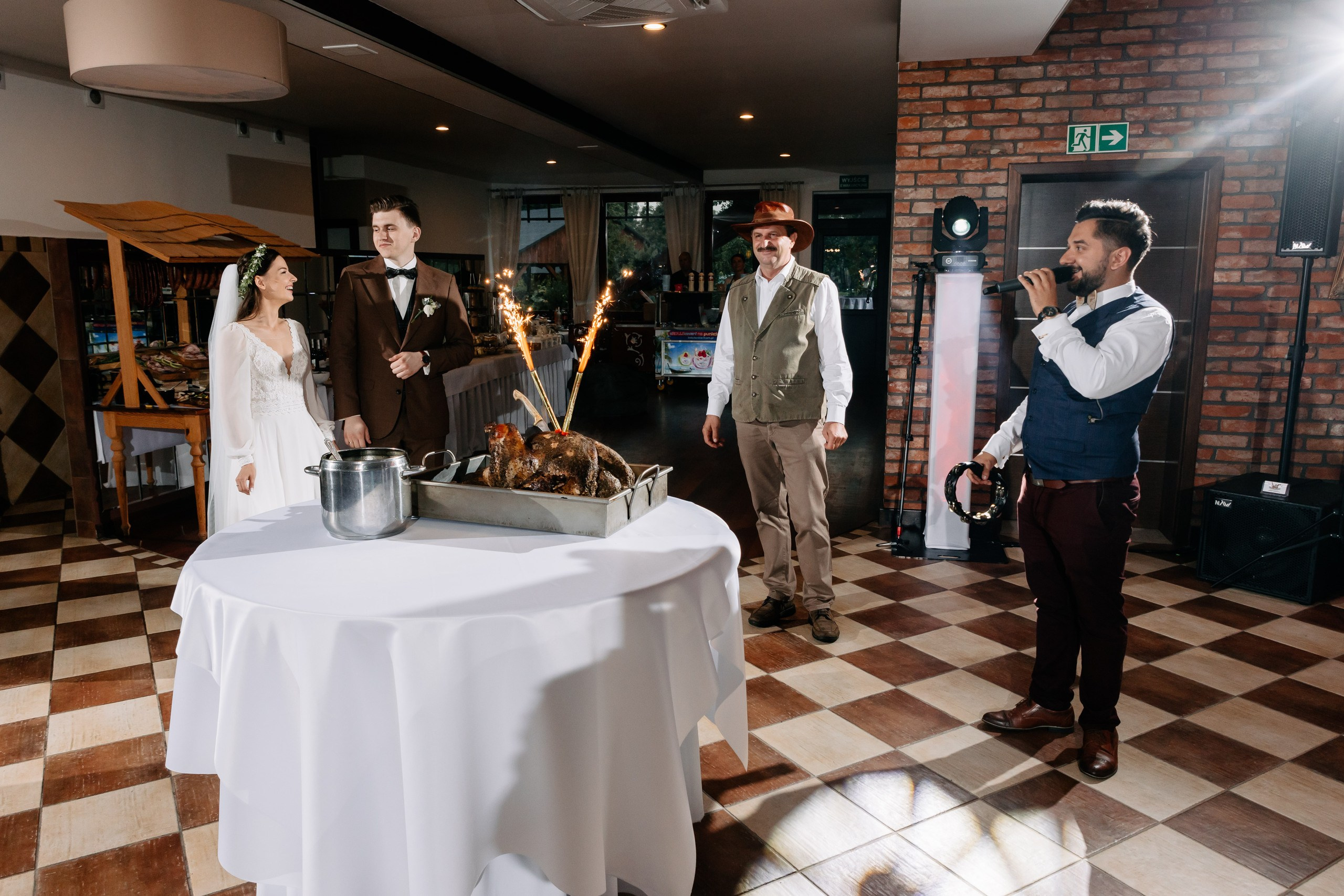 Laura ♡ Marcin. Fotograf Ślubny Warszawa - Sesje Biznesowe Rodzinne Eventy