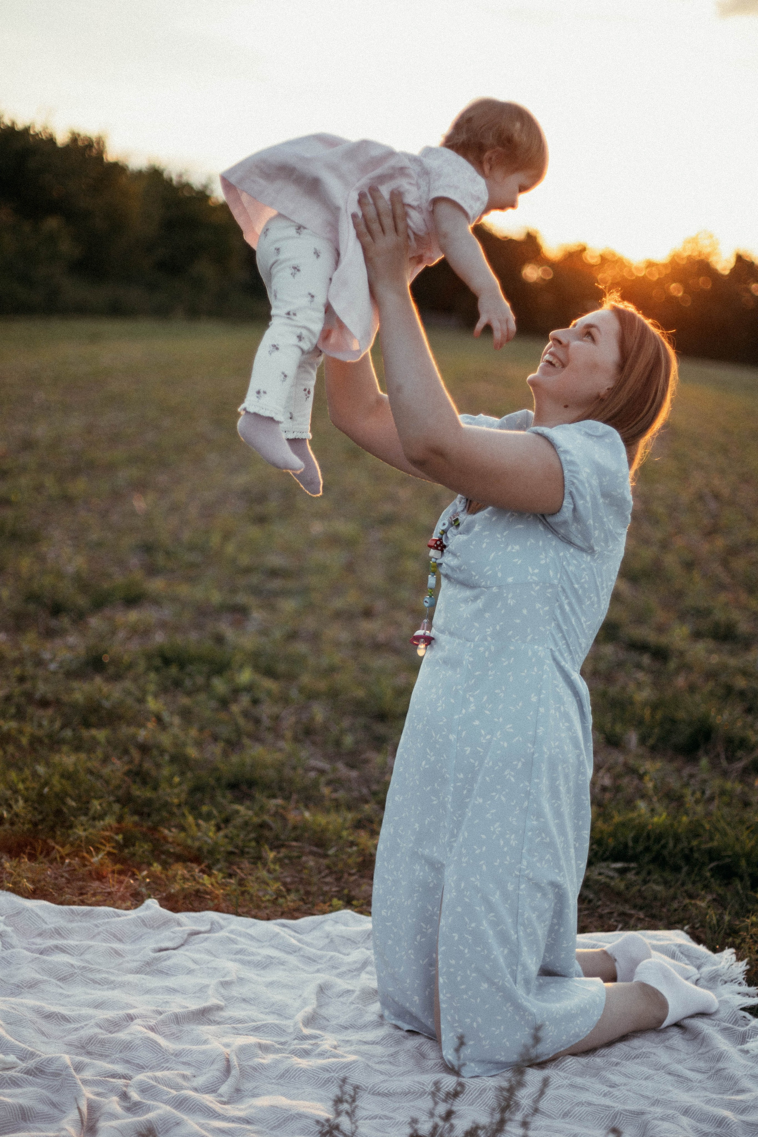 Lina & Julia. Natalia Belov Familien - und Hochzeitsfotografin