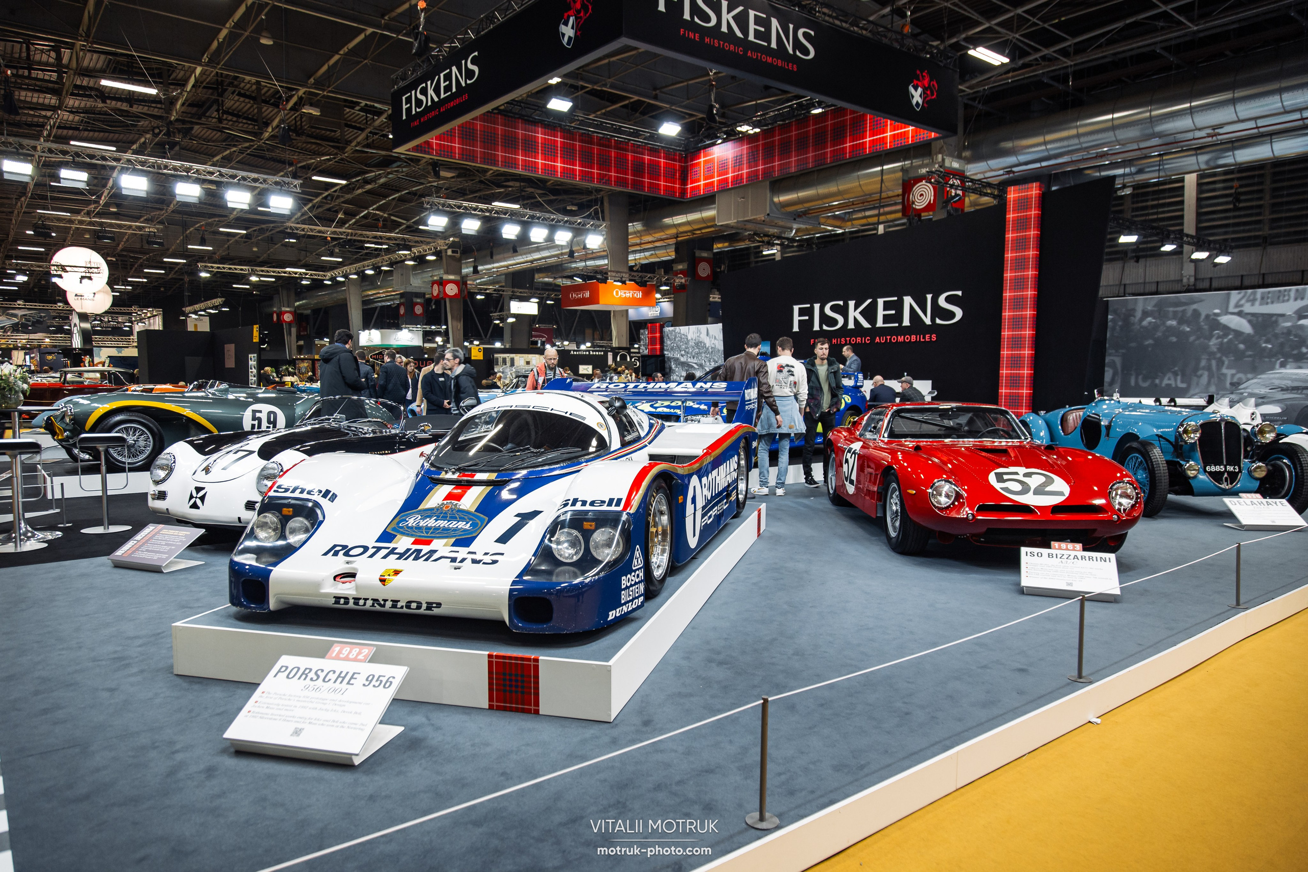 Retromobile 2023. Photographer in Paris — Vitalii Motruk