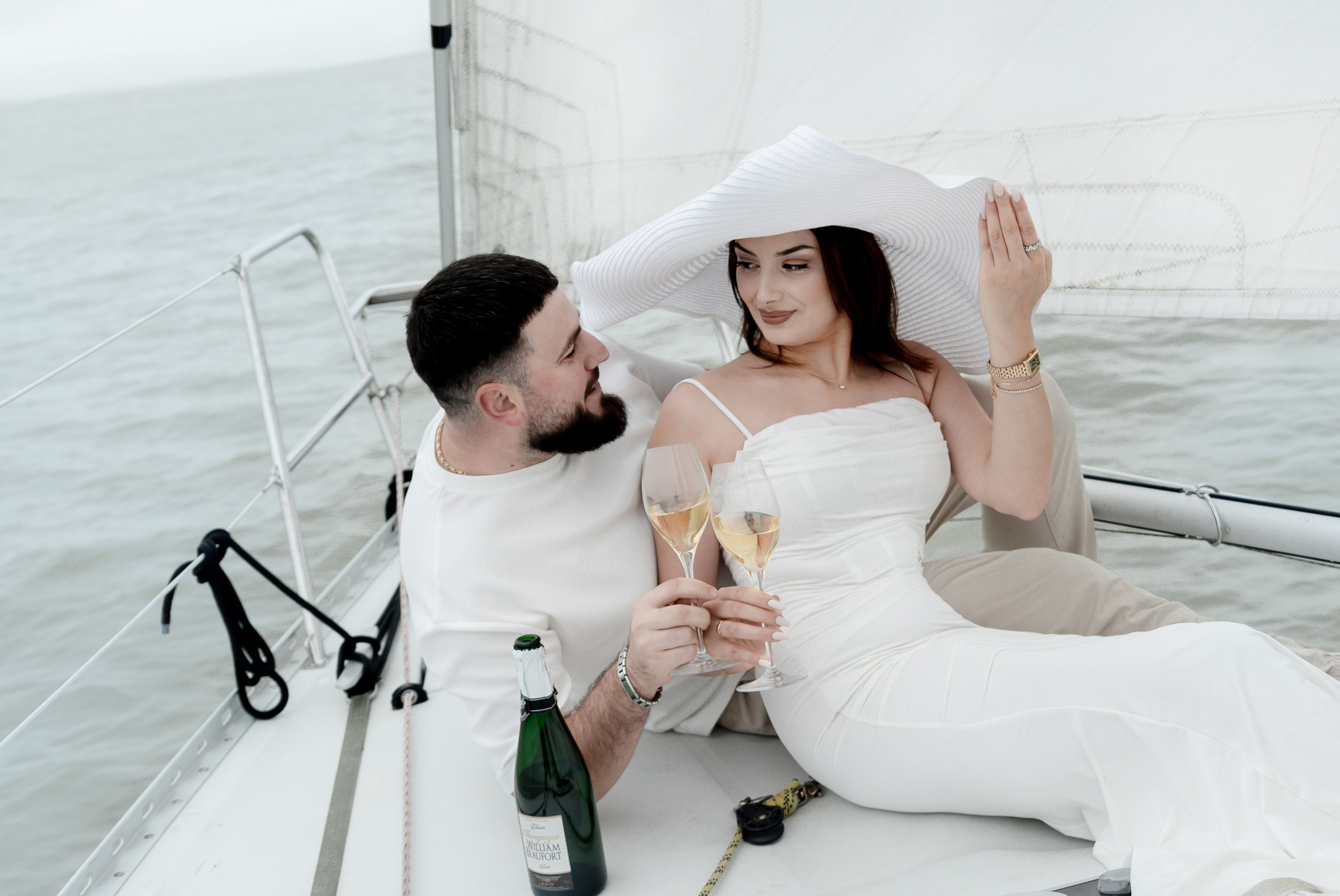 LOVE Story Photoshoot. Professional Photograher, Antwerpen/Belgium