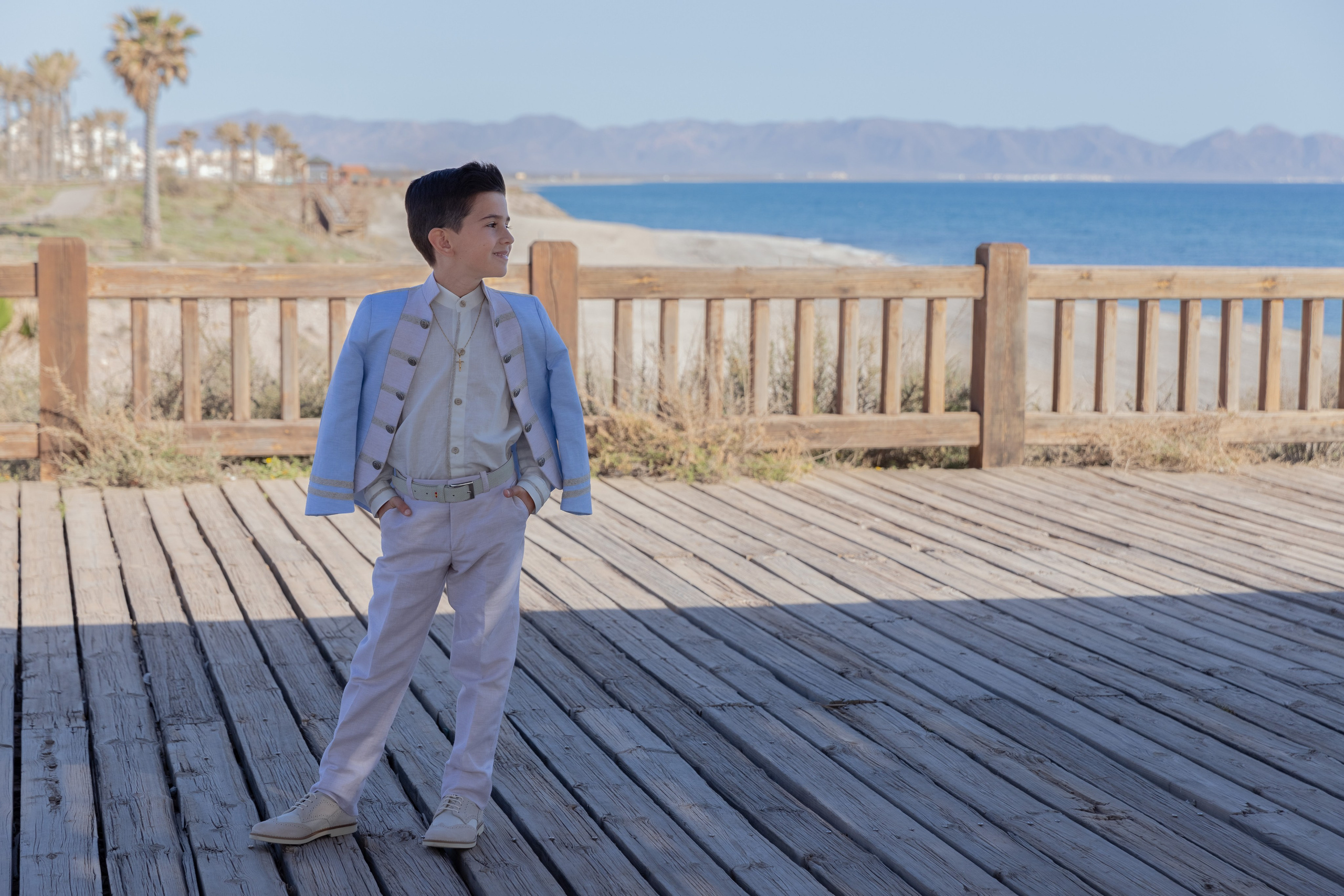 sesión de fotos comunión Almería , fotos de comunión Almería , fotografías de comunión Almería , sesión fotográfica comunión Almería , retratos de comunión Almería  , retratos de comunión Motril  , retratos de comunión El Ejido , Estudio fotográfico comunión Almería , fotos para niños comunión Granada, comunión fotografía profesional Retamar, sesión de fotos familiar comunión Almería