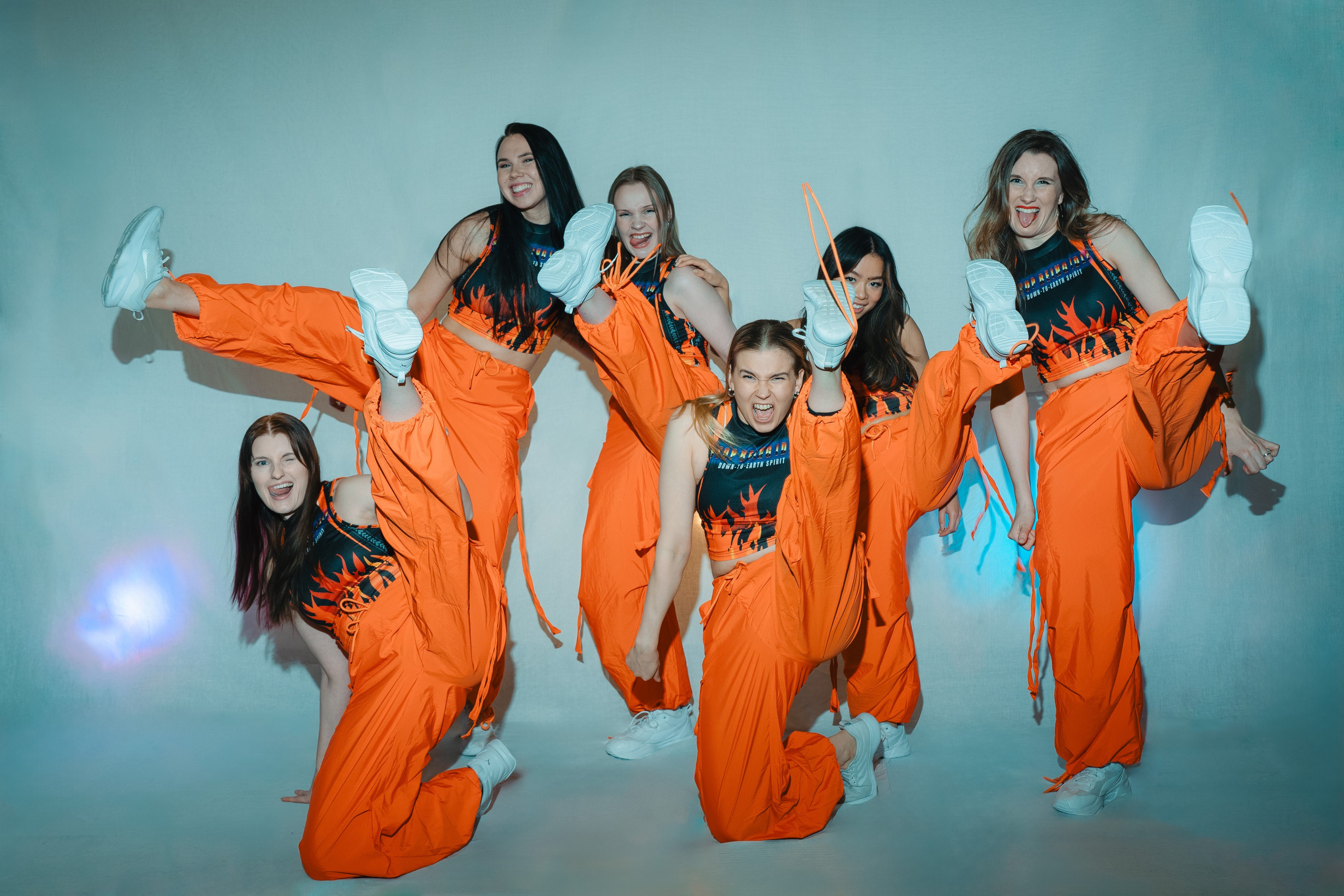 Tanssiryhmät. VEKE MEDIA