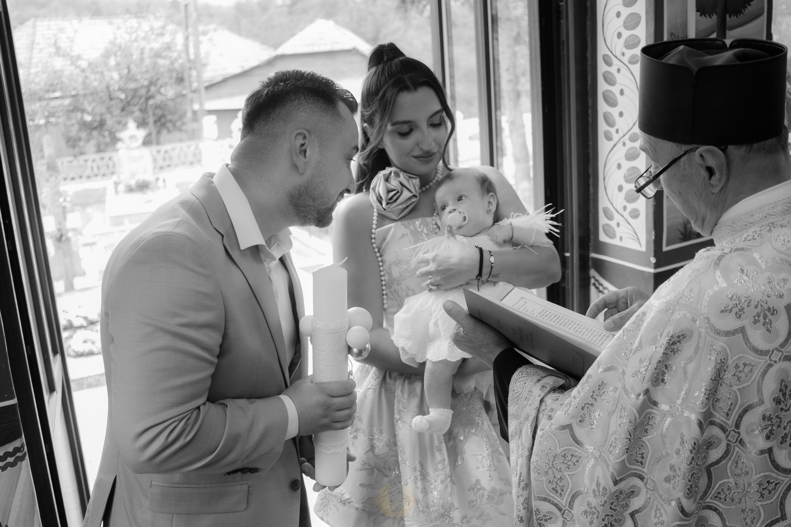 Eva Ioana. Fotograf si videograf — evenimente si studio