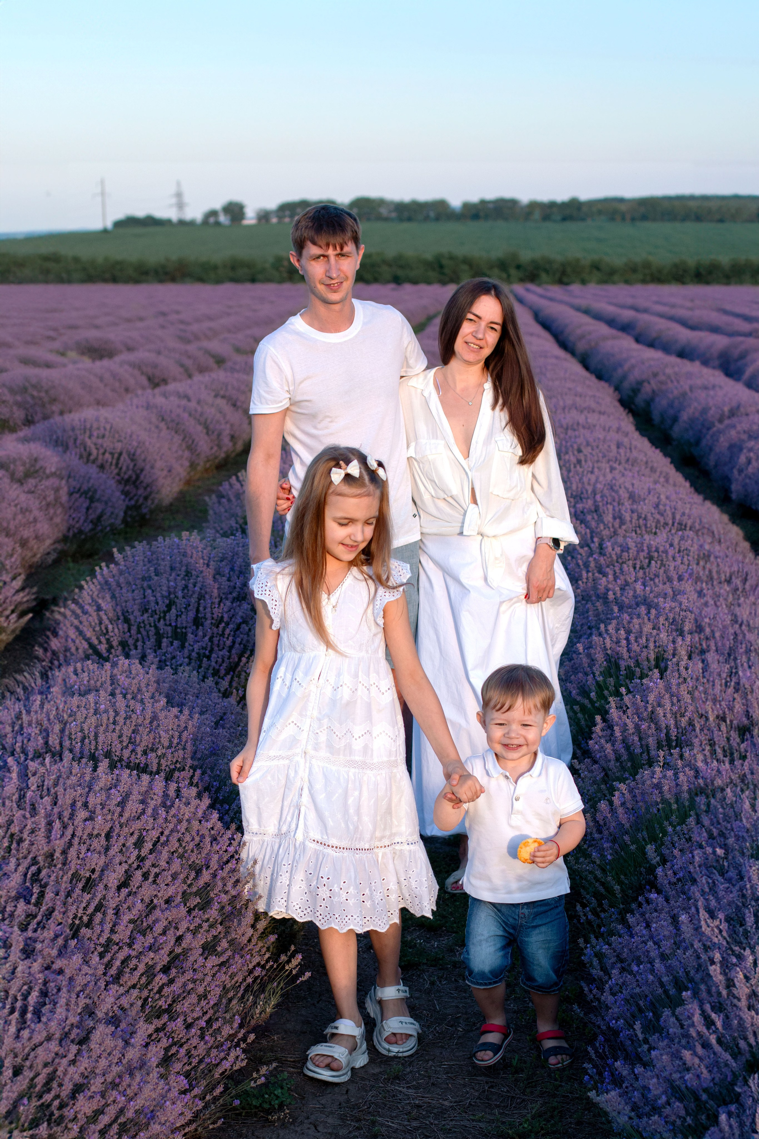 Лаванда. Детский и семейный фотограф в г. Бельцы