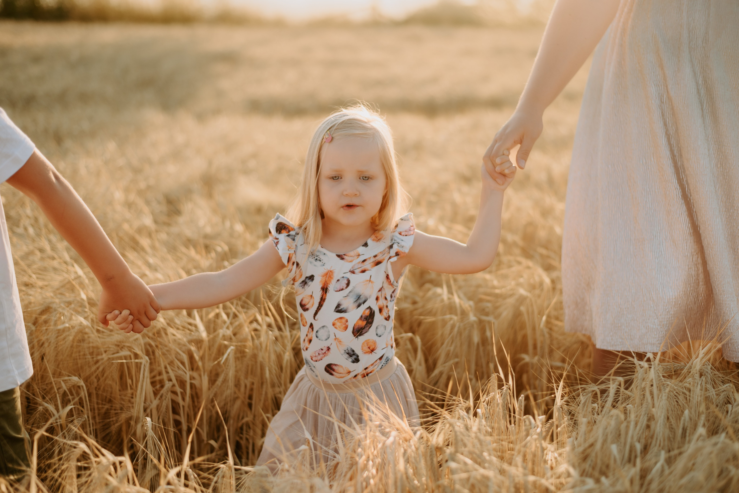 Lucka and family. Lifestyle, wedding and family photographer