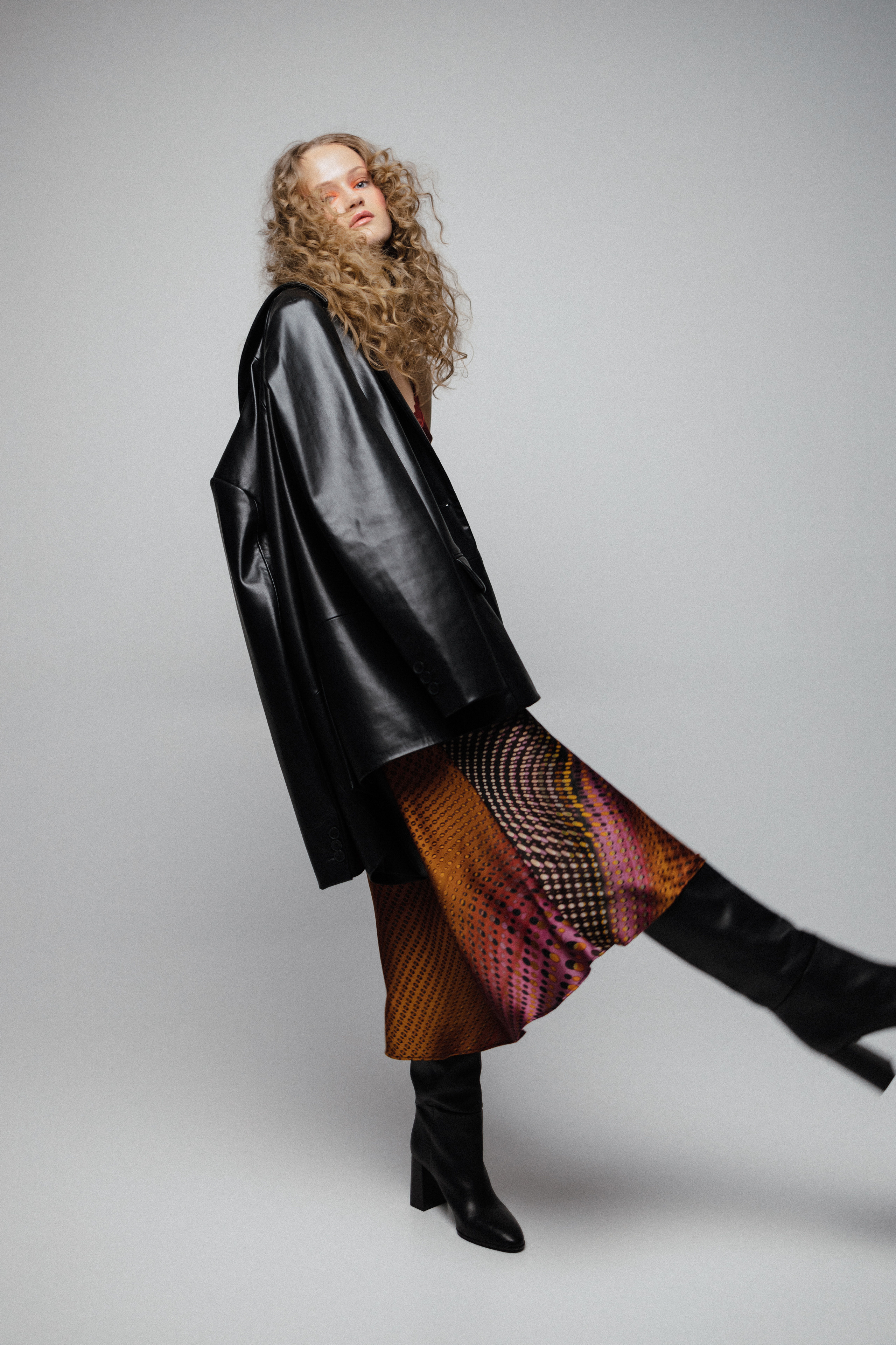 ELLISIV. Nelly Oz Photography