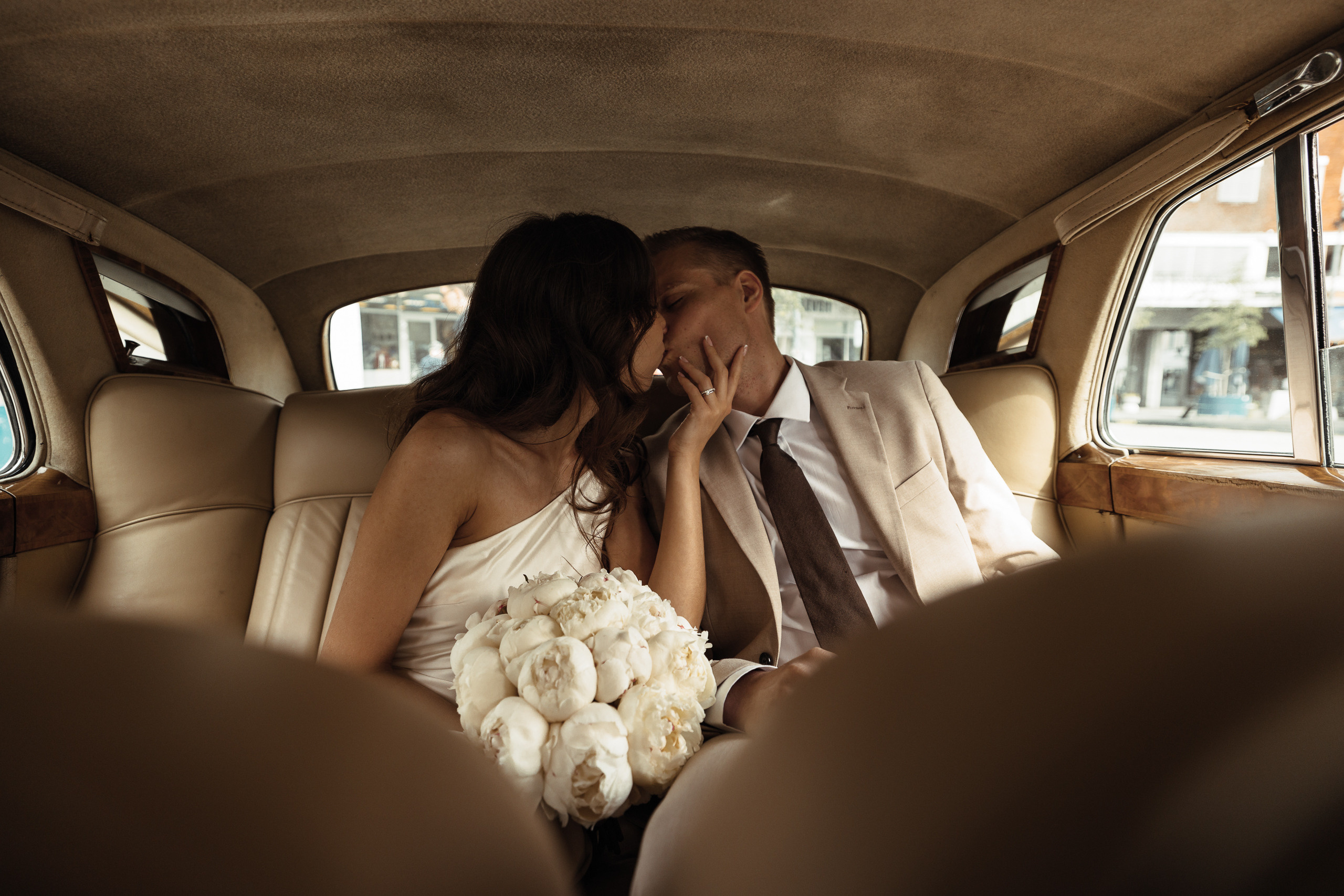 YUNNA & NICOLAI. Nelly Oz Photography