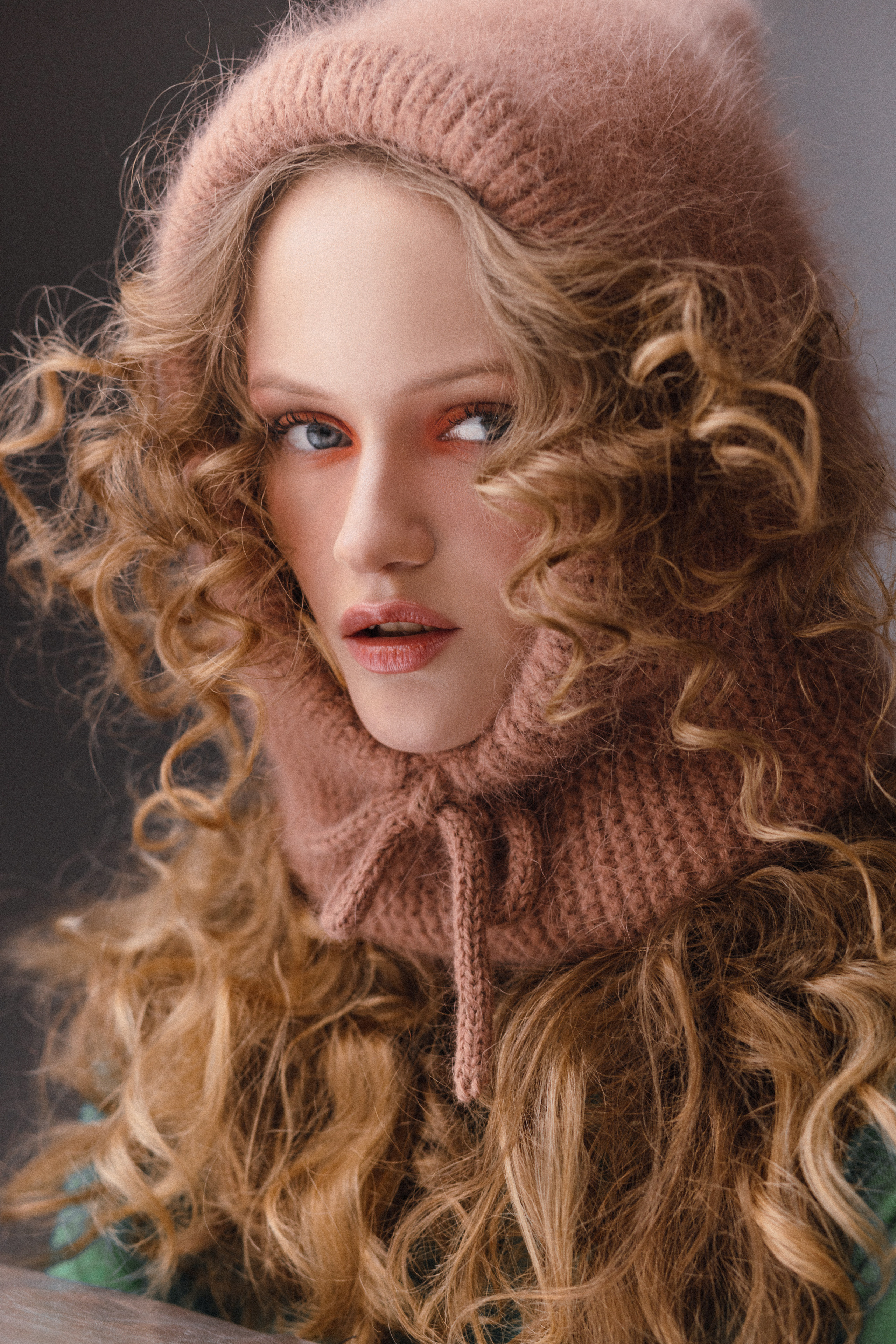 ELLISIV. Nelly Oz Photography