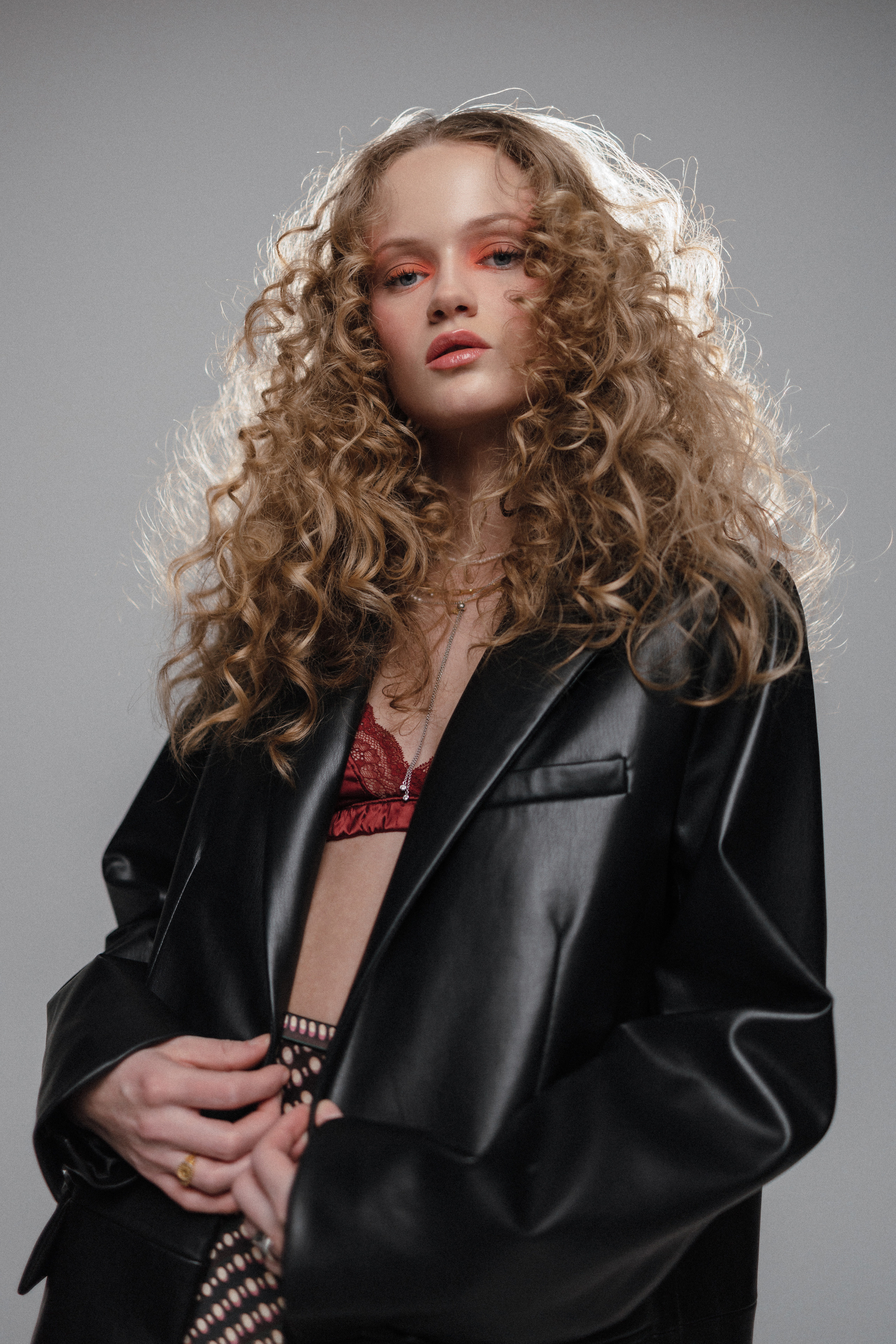 ELLISIV. Nelly Oz Photography