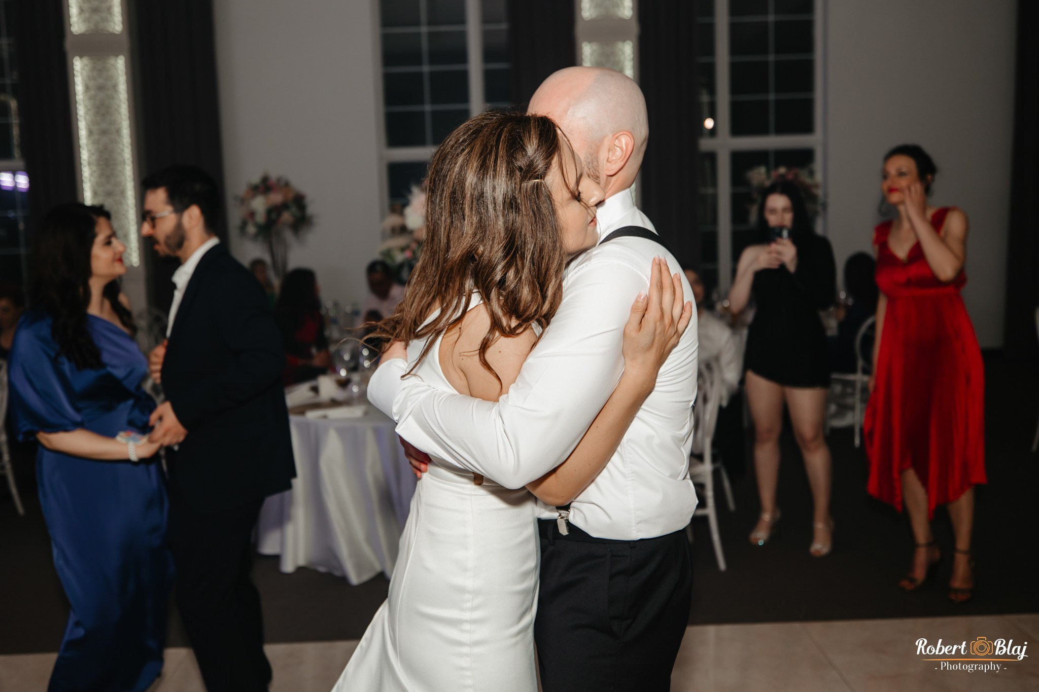 Ioana & Florin. Robert Blaj - Fotograf Nuntă Iași