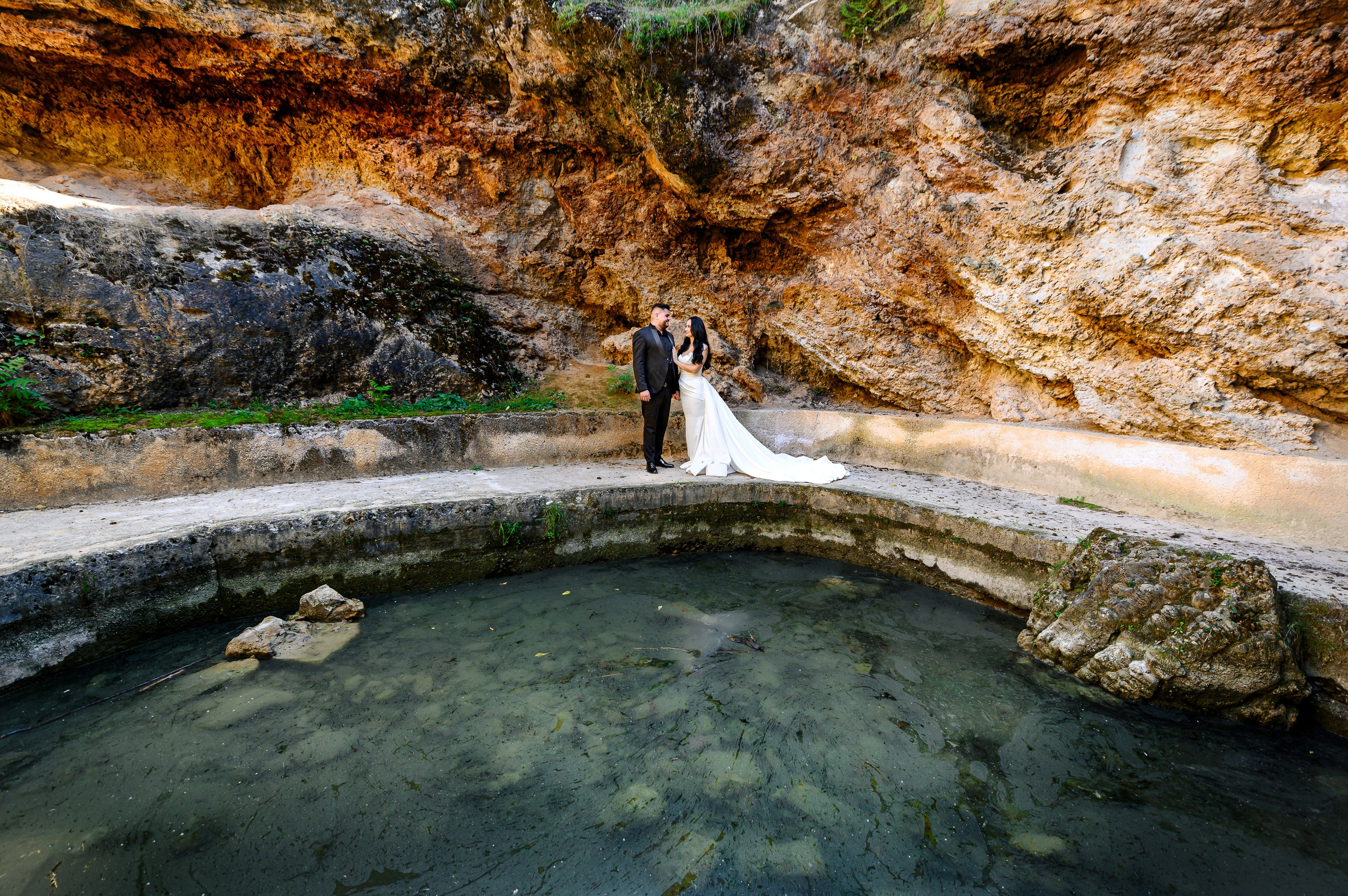 Laura & Cosmin. Mugurel Olteanu Fotograf