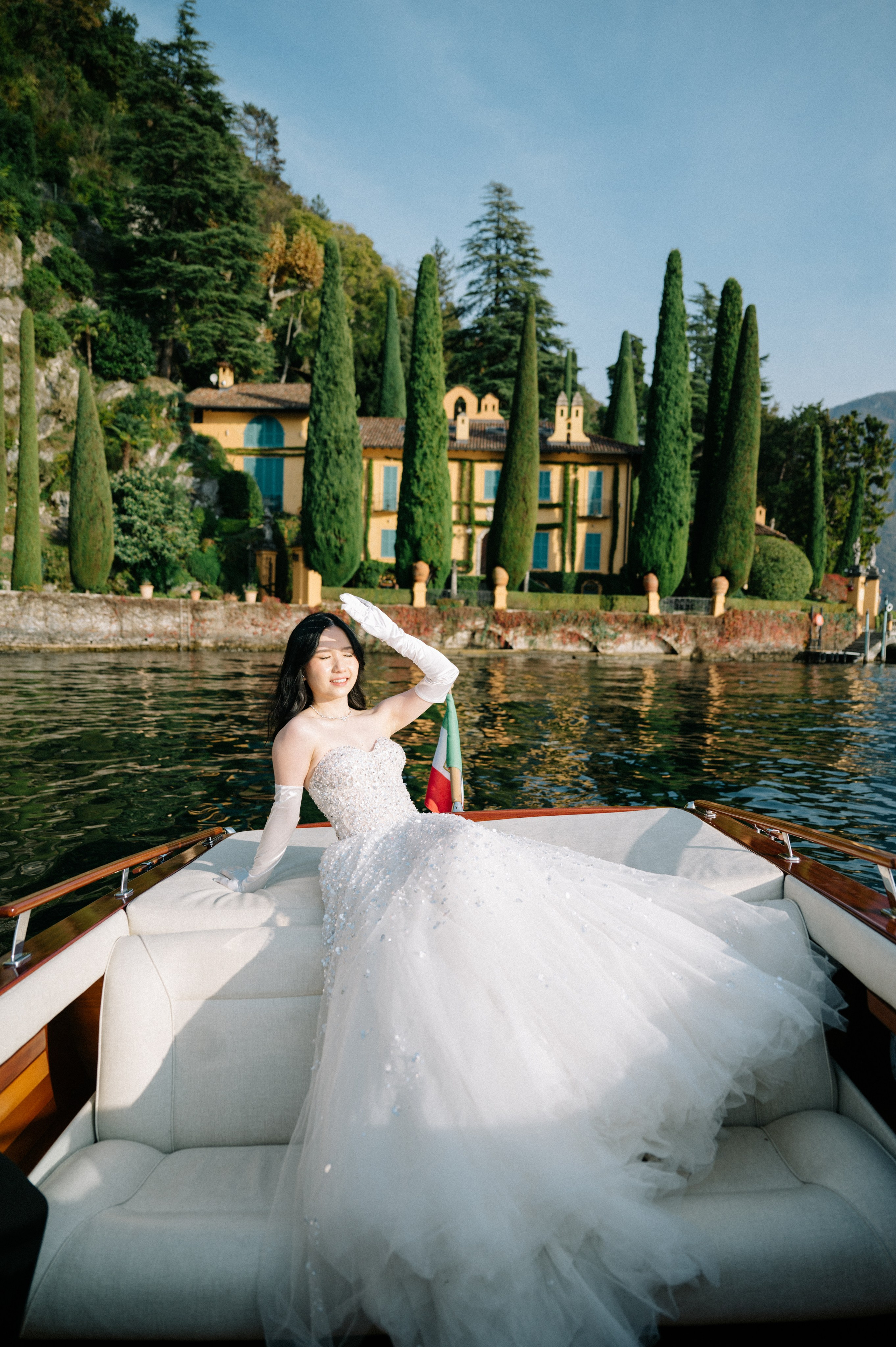 Lake Como. Lake Como Photographer — Proposal | Wedding | Elopement