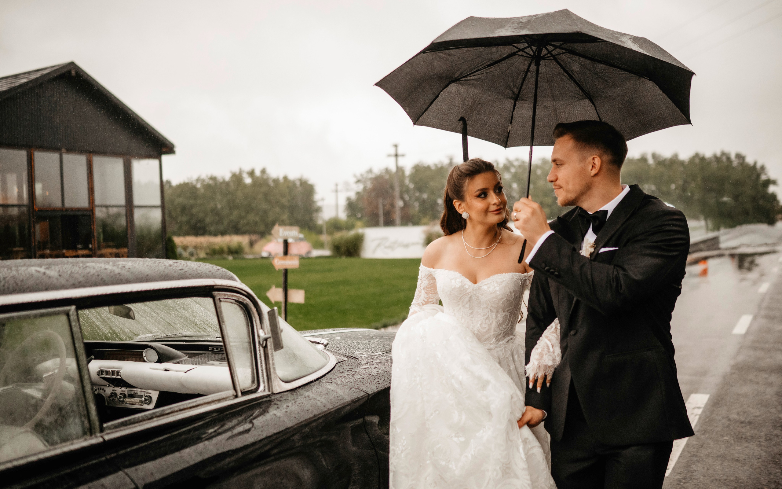 🤎 E l i s a & O v i d i u — Wedding Day Preview. Wedding & Family Photographer